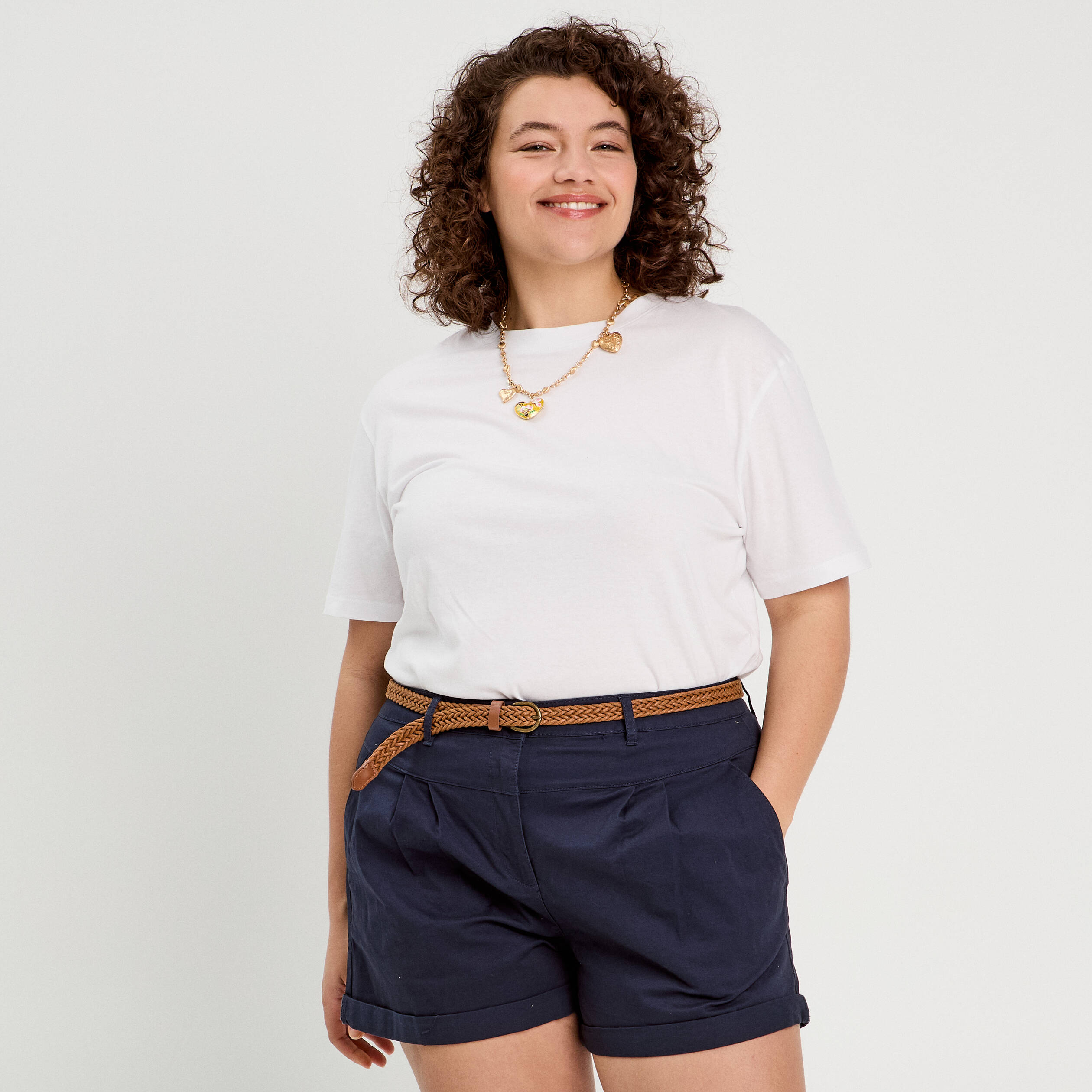 Short chino ceinturé bleu marine femme | Cache Cache