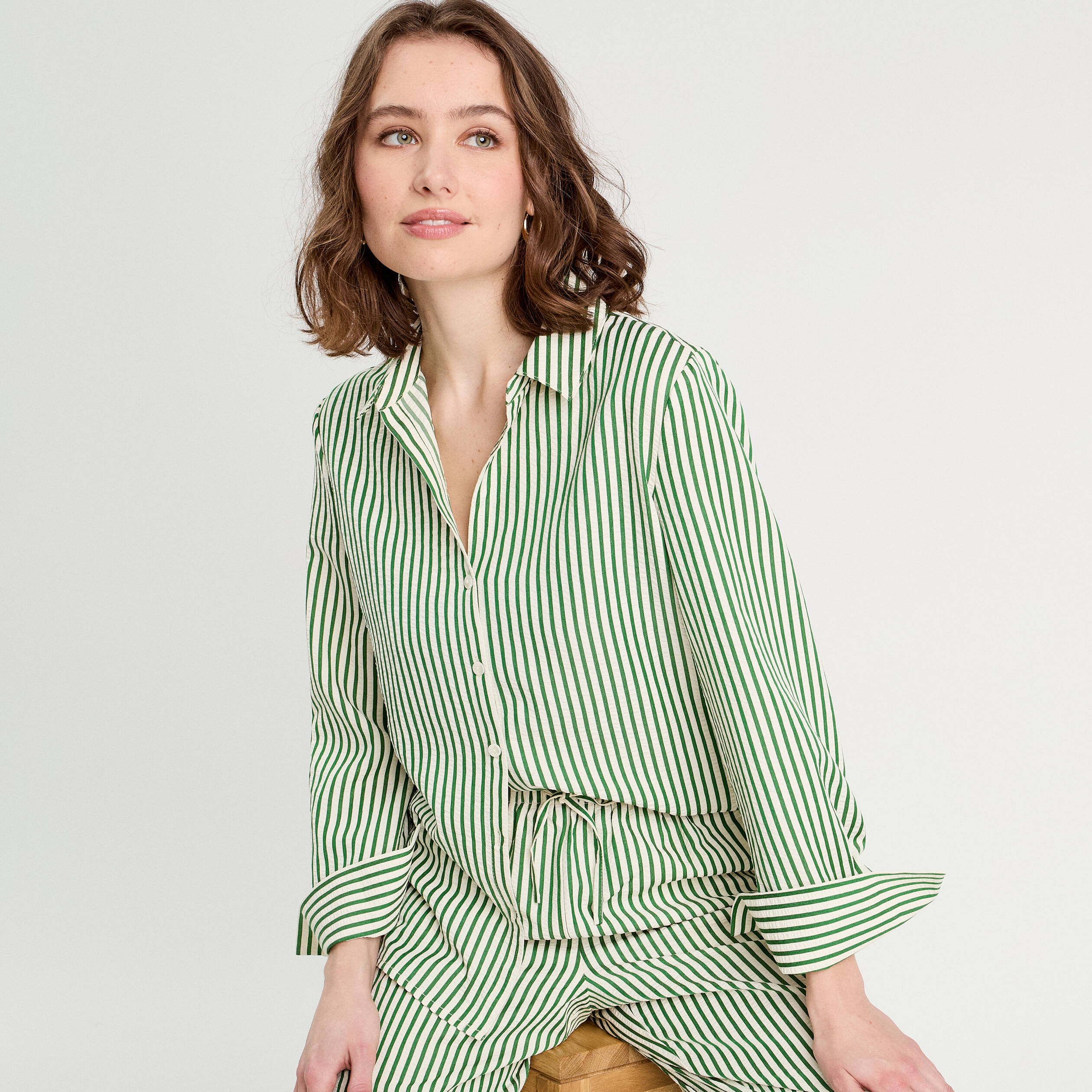 Chemisier droit boutonné imprimé pois Vert Chemisier droit boutonné imprimé pois Vert