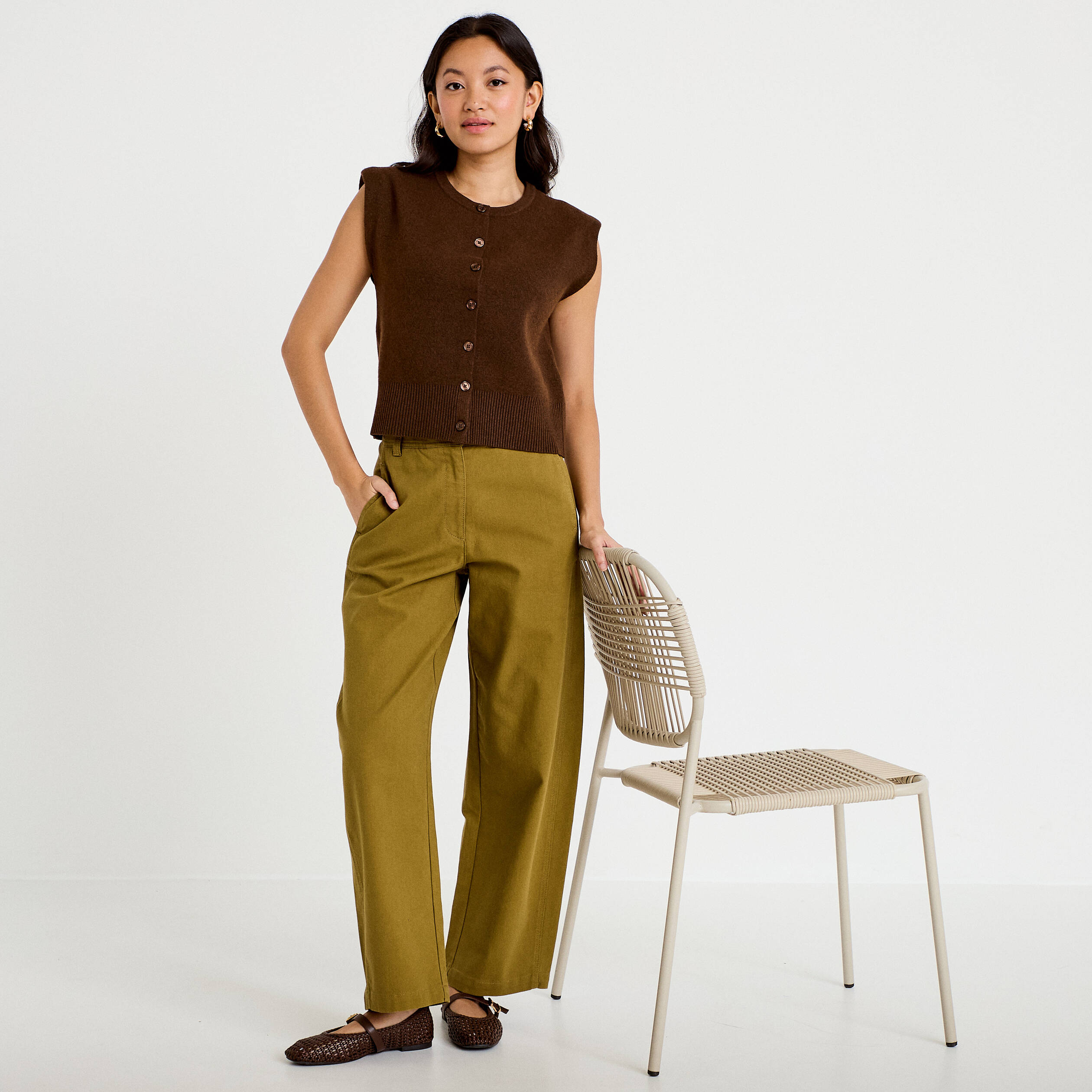 Pantalon chino coupe barrel vert kaki femme