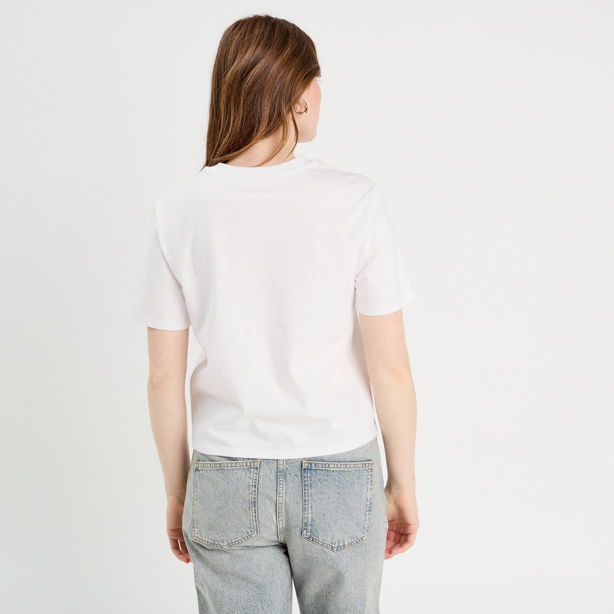 T-shirt d&eacute;tails fleurs sequins blanc femme