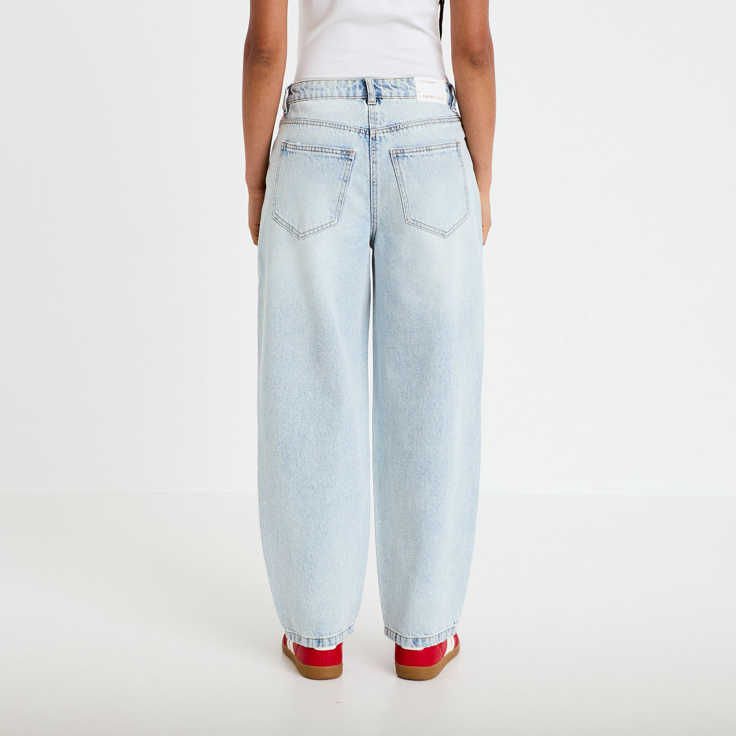Jean barrel cropped taille standard denim bleach femme