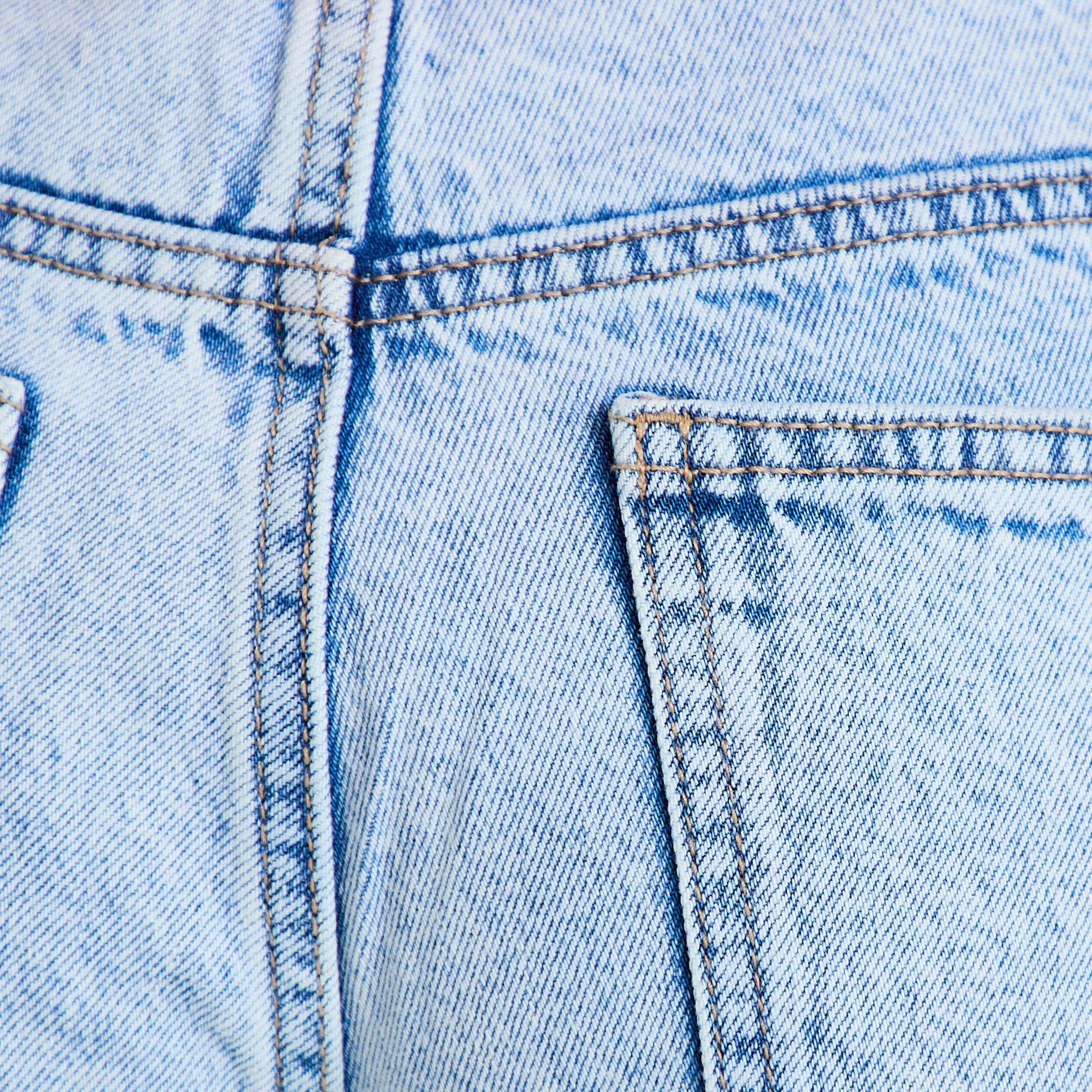 Short en jean avec broderie denim bleach femme
