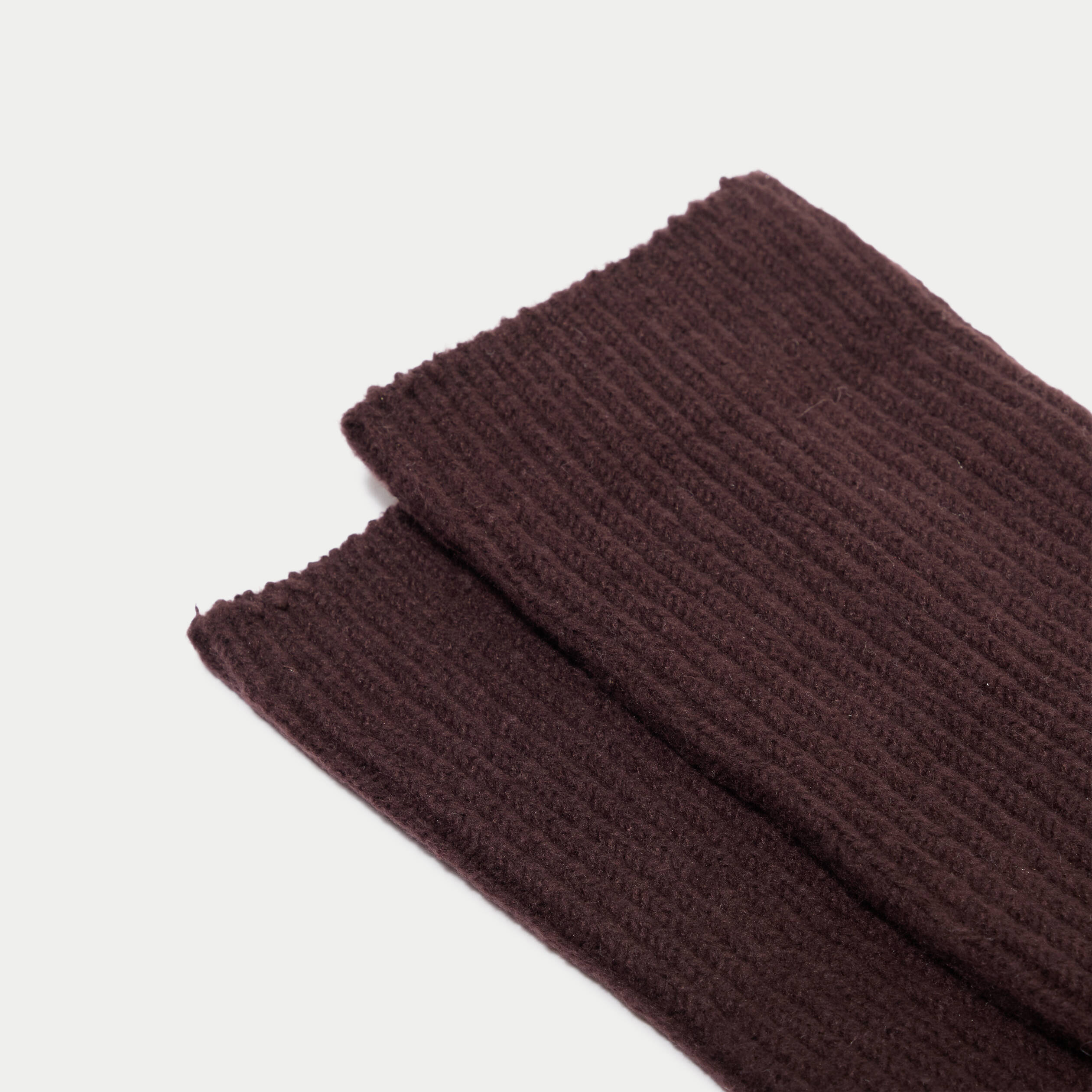Chaussettes hautes marron fonc&eacute; femme
