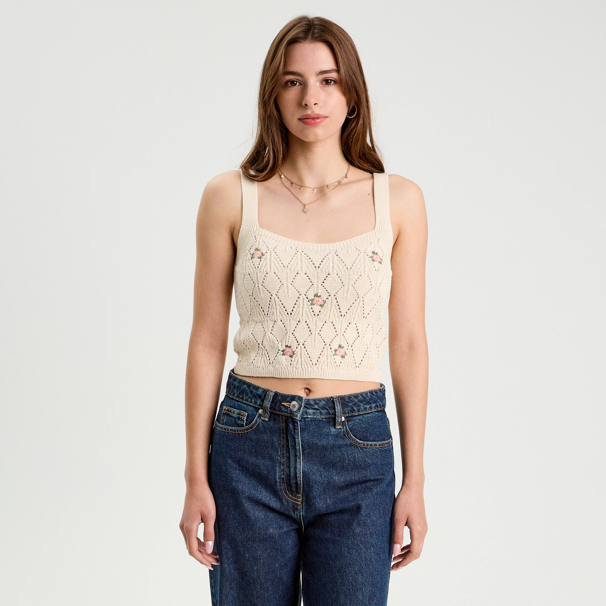 debardeur tricot brode ecru femme Débardeur tricot brodé ecru femme