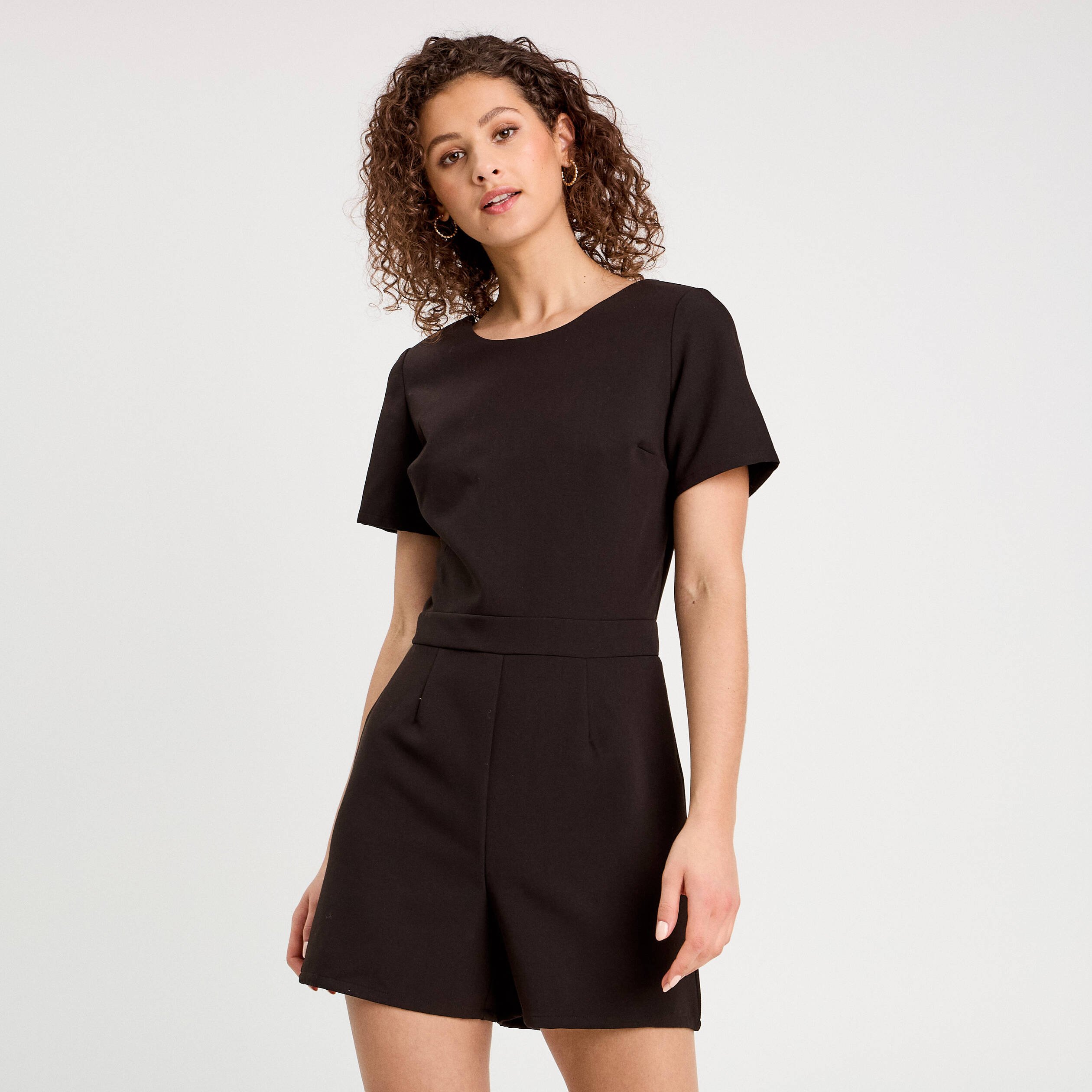 Tendance Combi Short Noire Combishort Moulant Noir À Mancherons Et