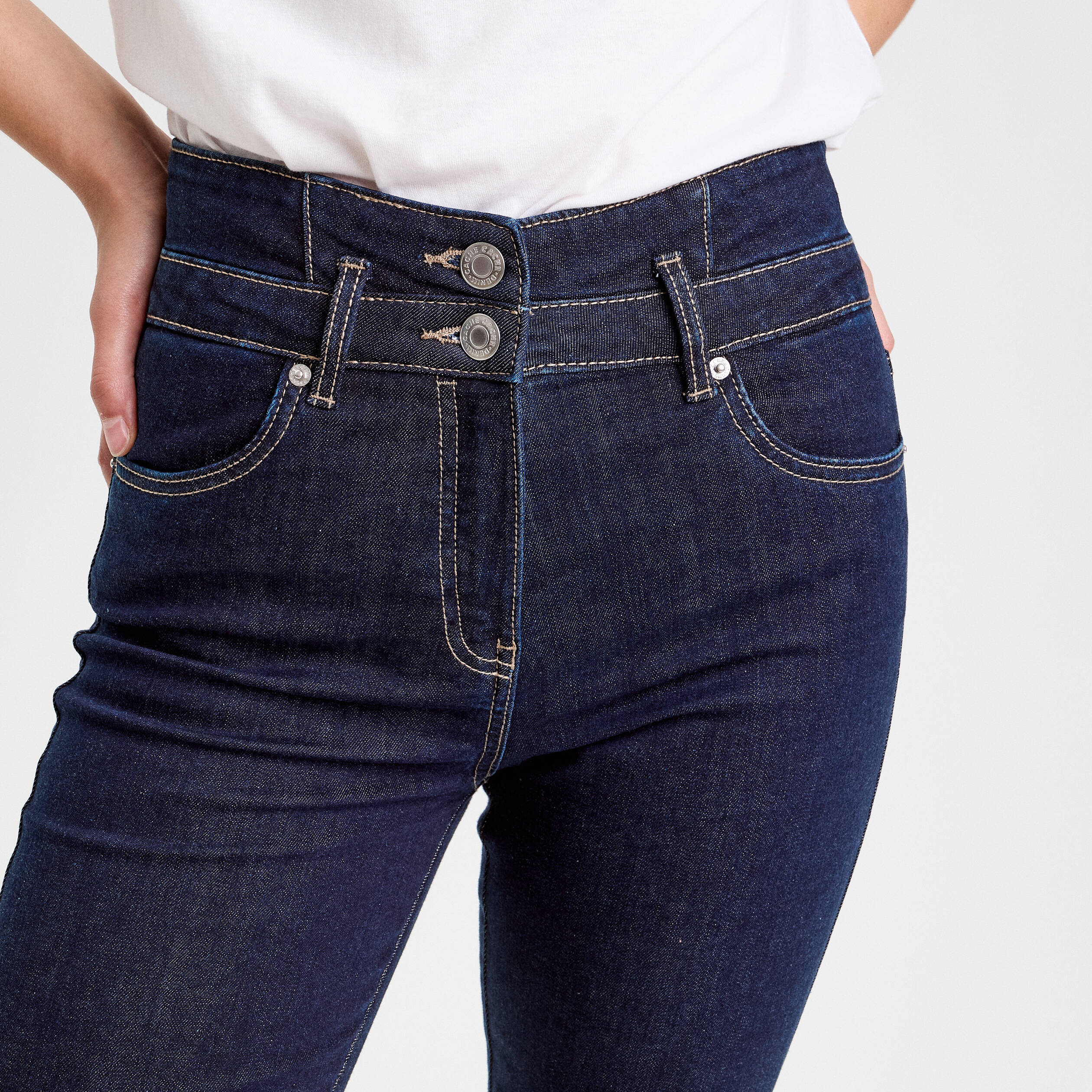 jeans bootcut taille haute denim brut femme Jeans bootcut taille haute denim brut femme