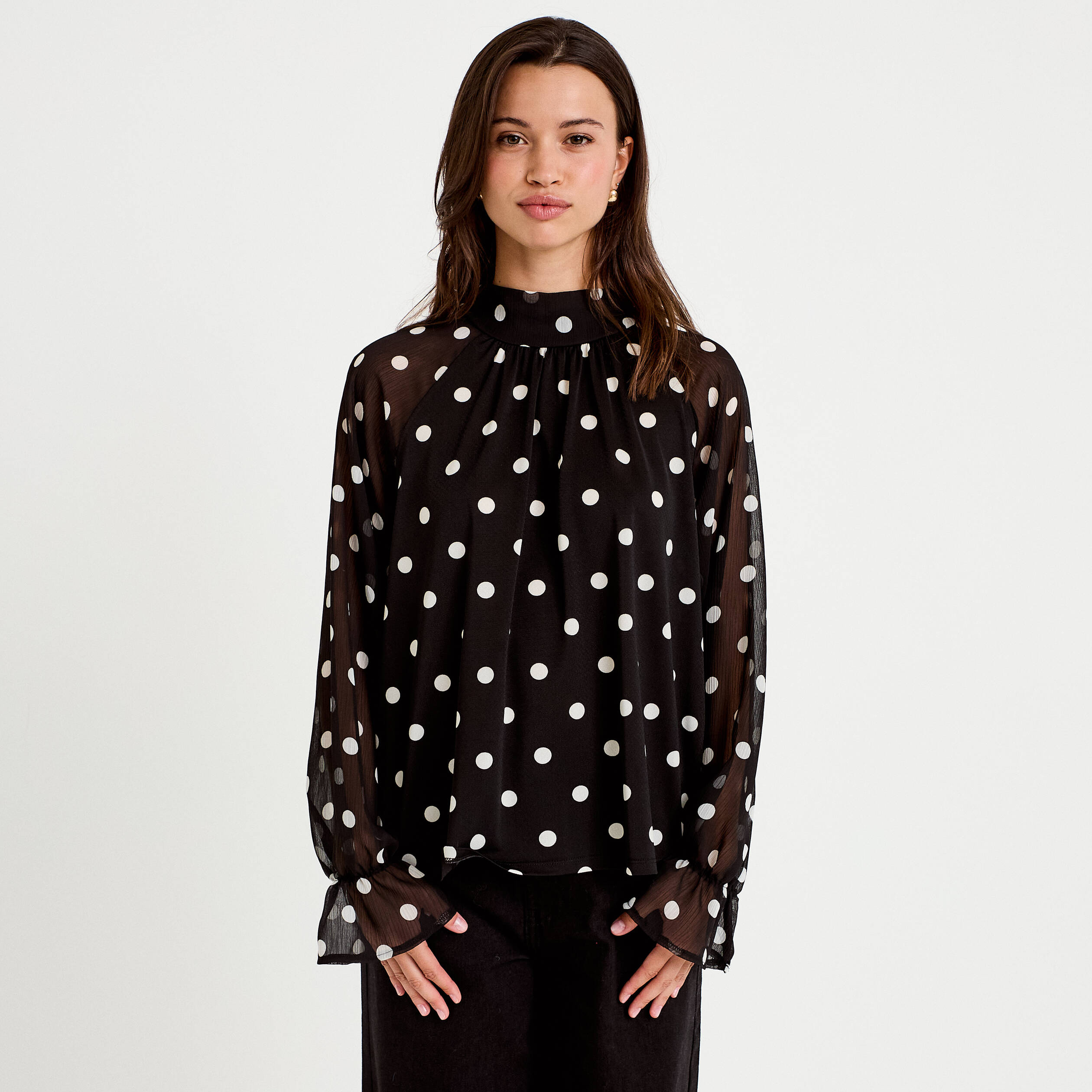 Blouse droite voile manches longues noir femme
