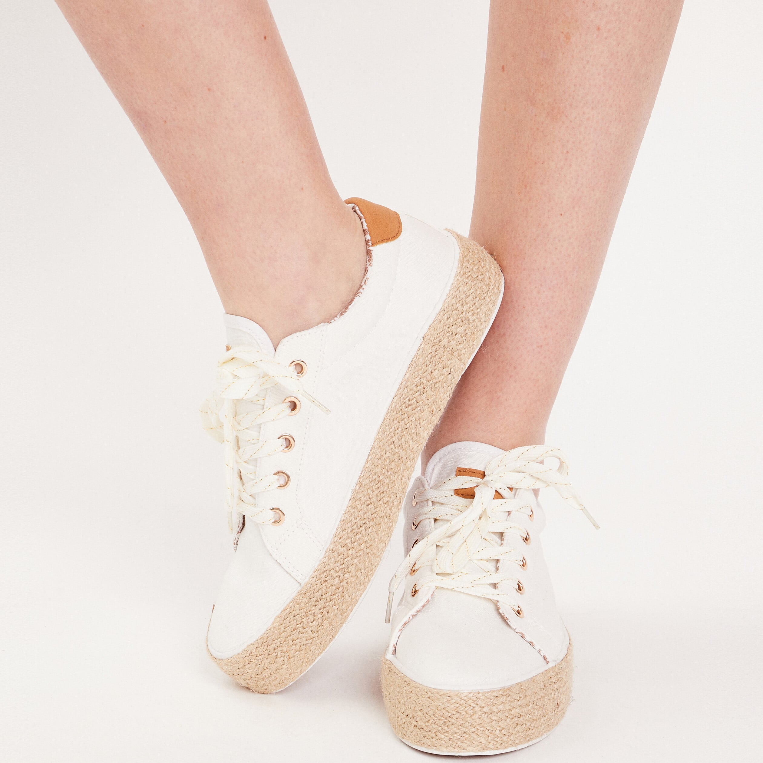 Baskets espadrilles plates ecru femme