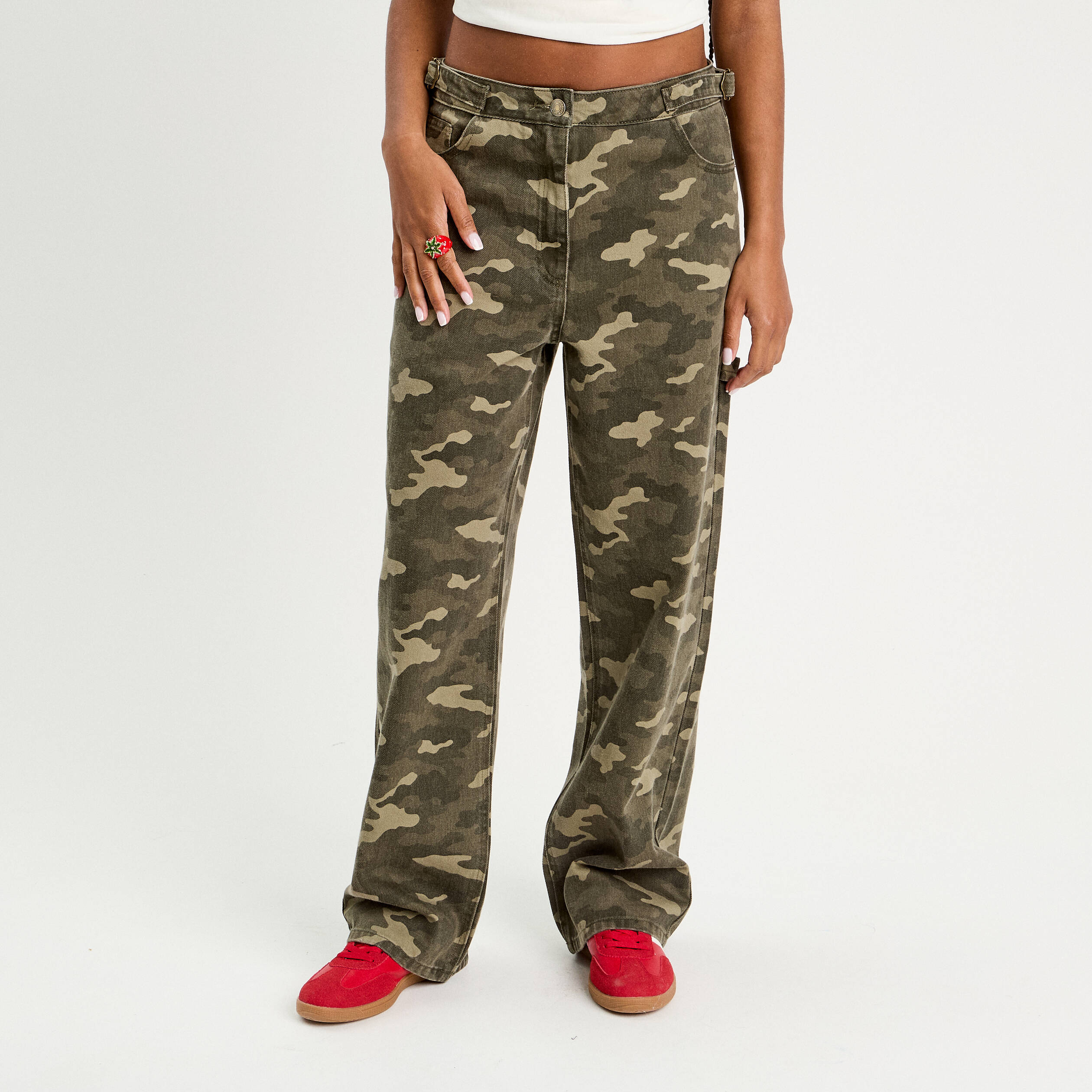 pantalon large boucles taille vert kaki femme Pantalon large boucles taille vert kaki femme