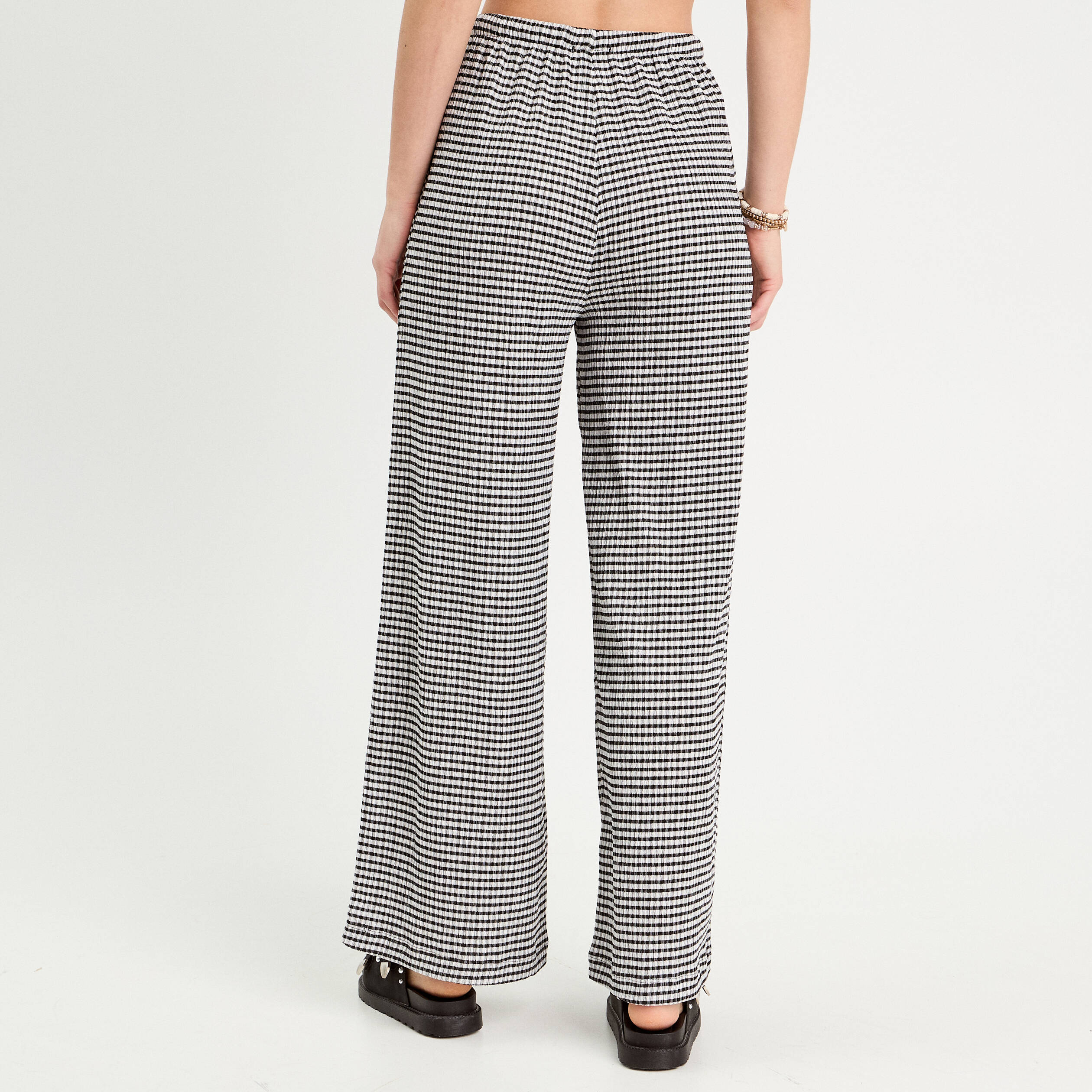 pantalon large fluide noir femme Pantalon large fluide noir femme