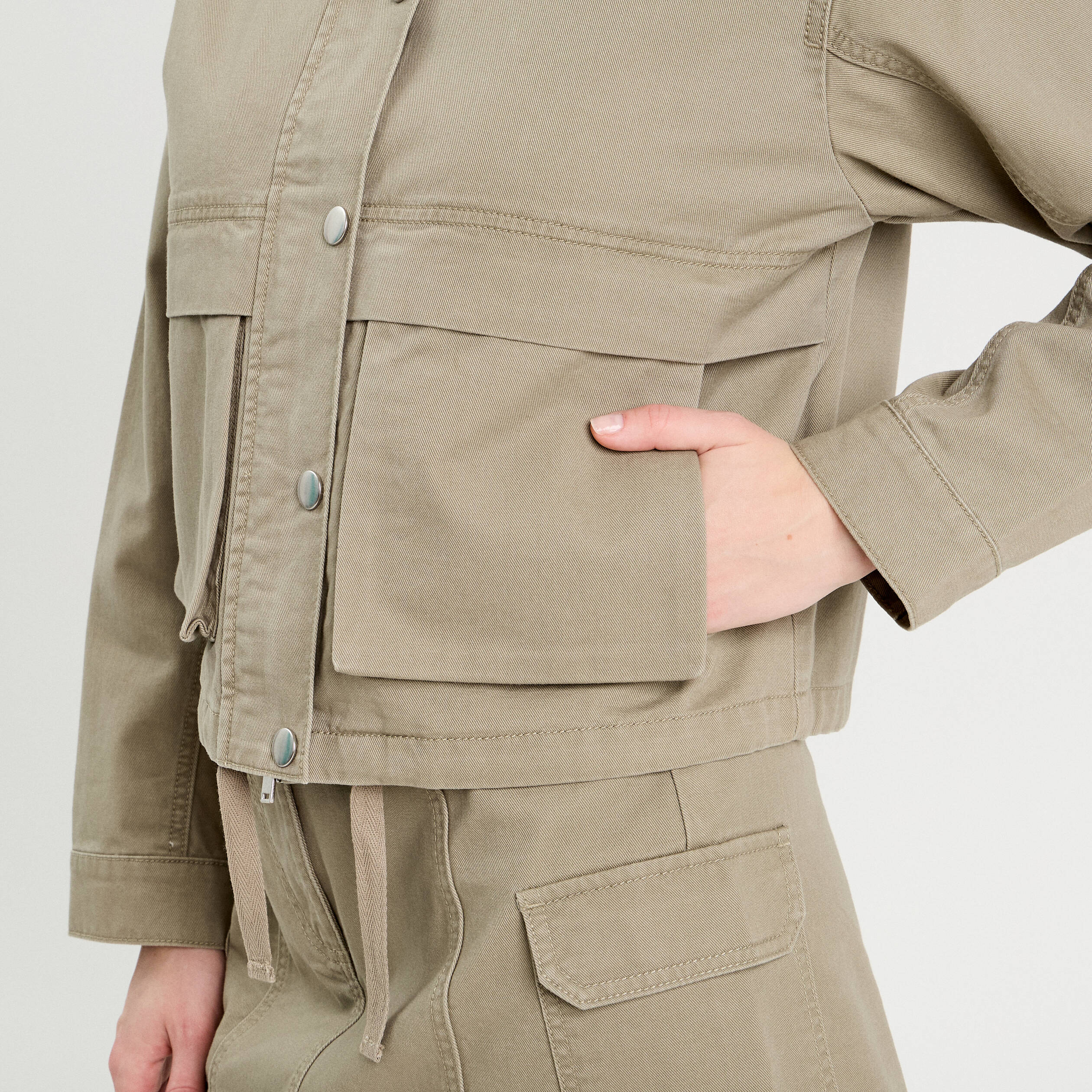 Veste droite col montant vert kaki femme