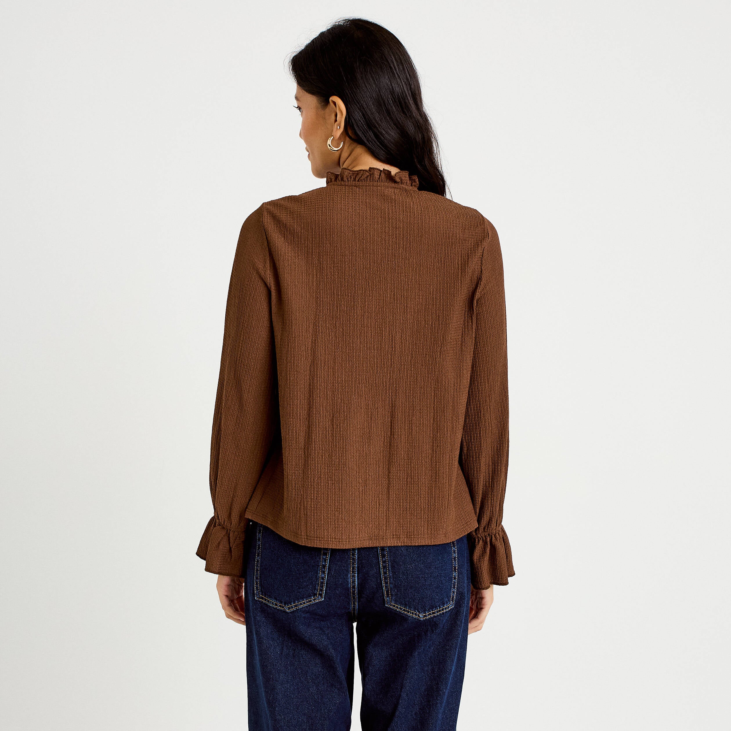 Blouse droite manches longues pliss&eacute;e marron femme