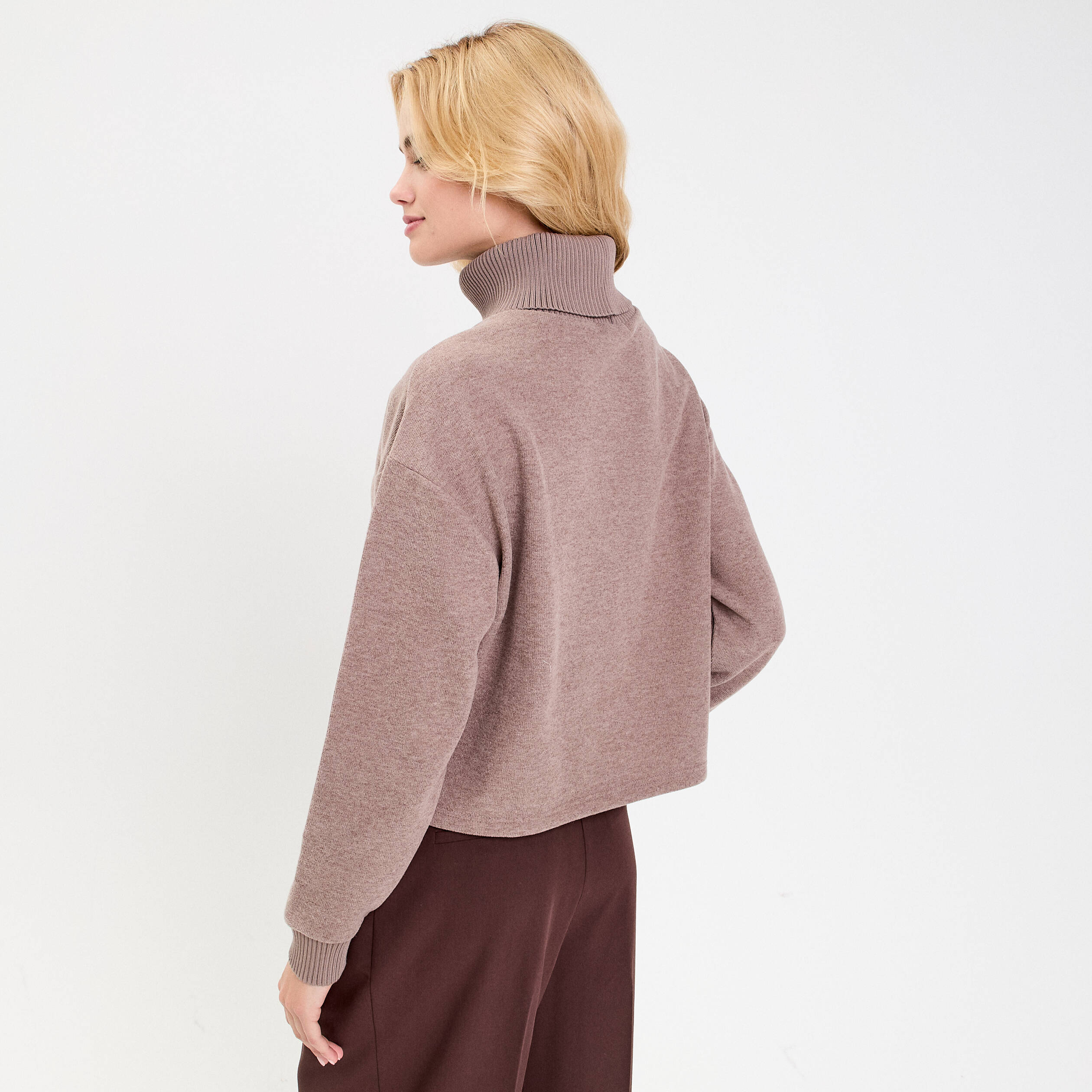Sweat col V femme : découvrez nos modèles