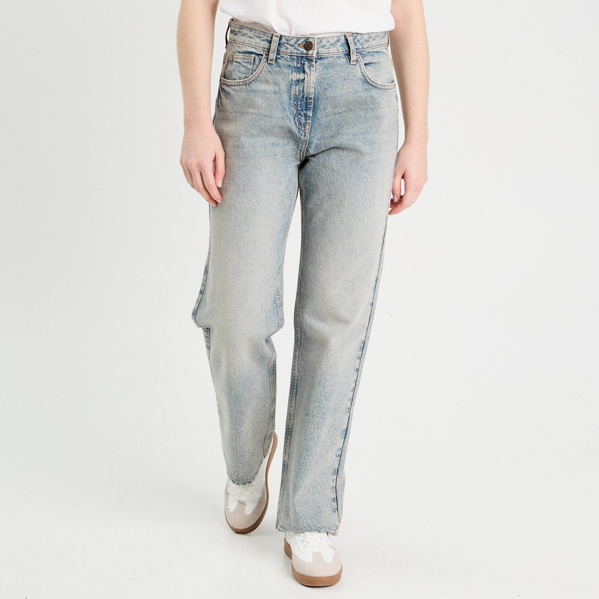 Jeans droit 5 poches denim bleach femme