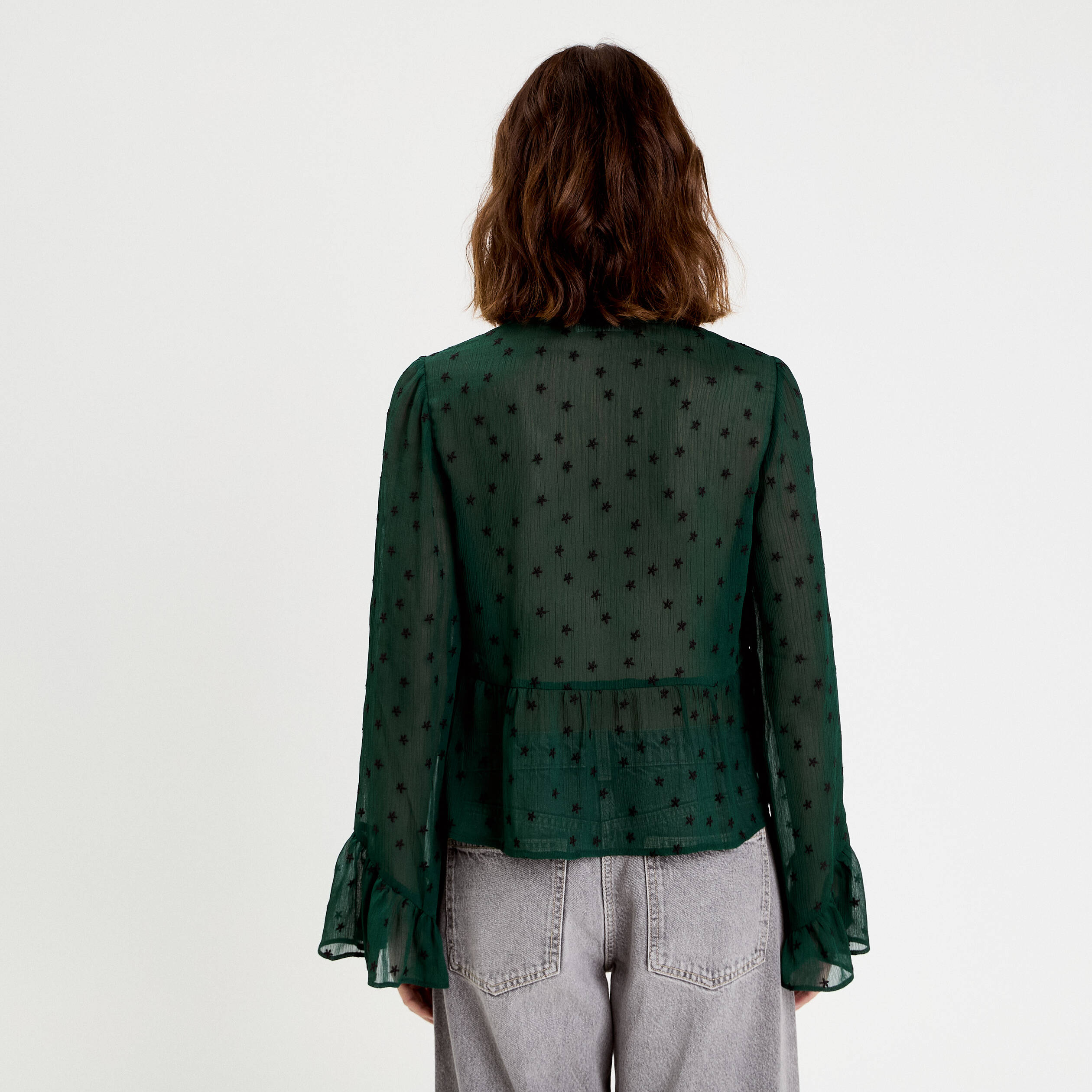 Blouse brod&eacute;e volant&eacute;e vert fonc&eacute; femme