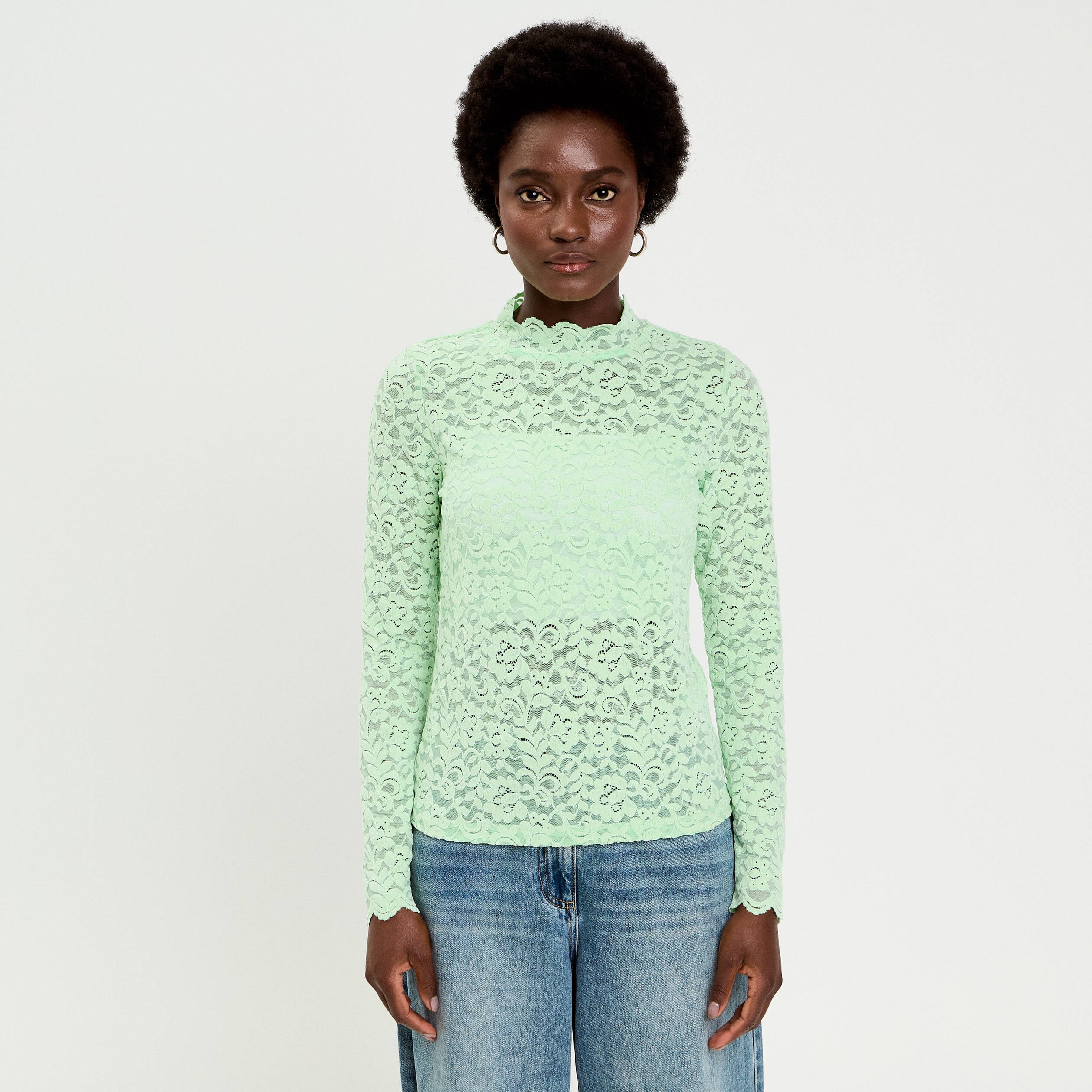 T-shirt dentelle manches longues vert pastel femme