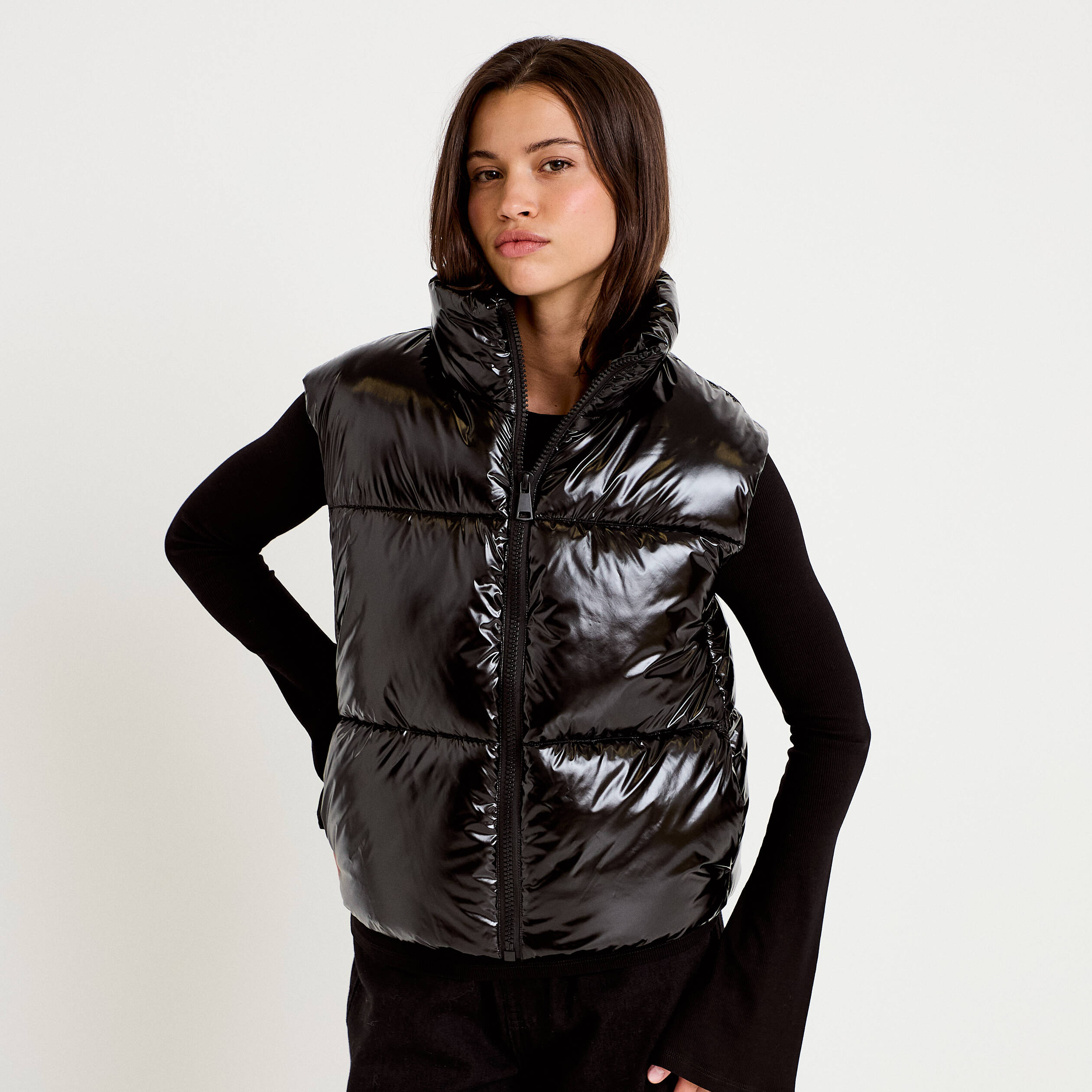 Doudoune col montant manches longues noir femme
