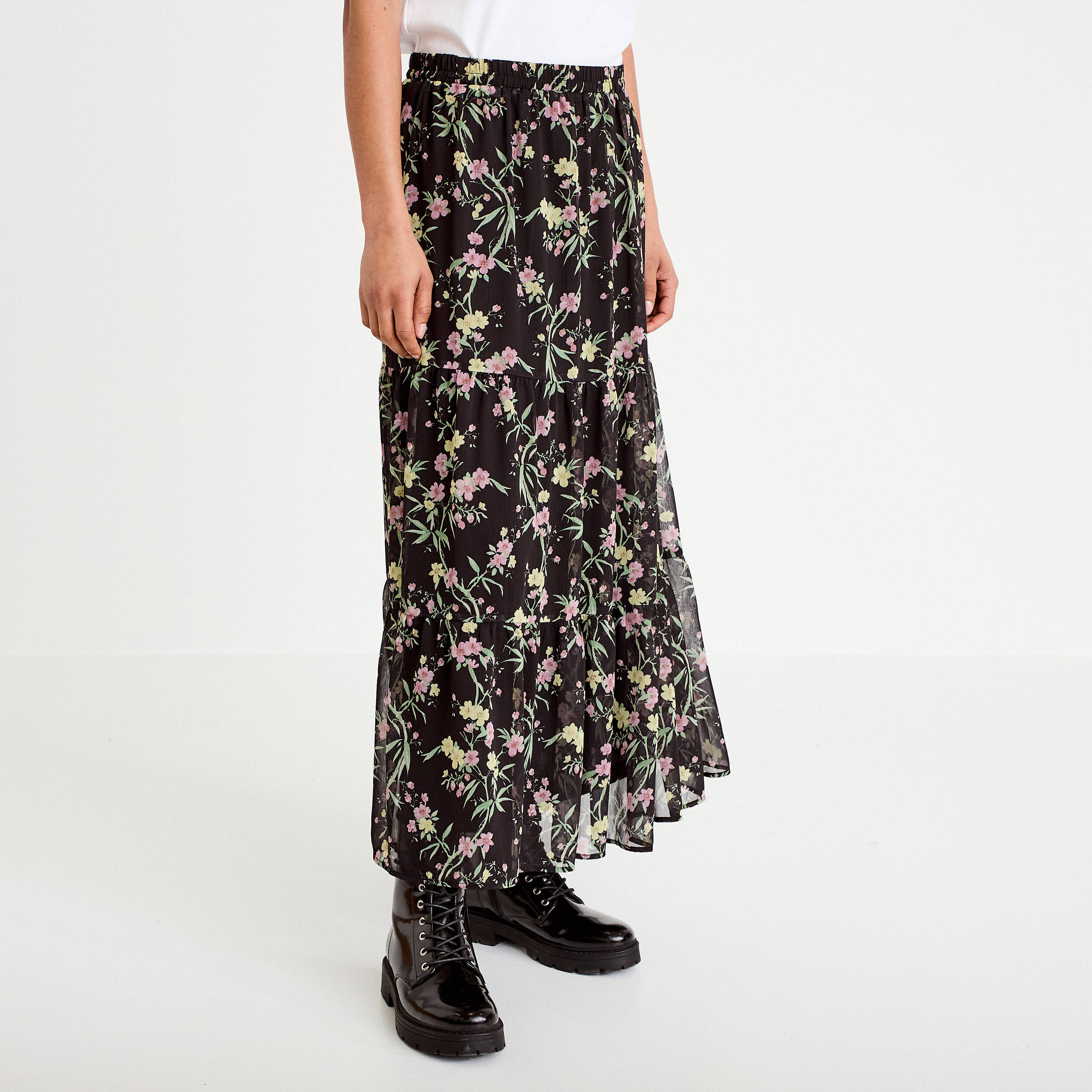 Jupe longue &eacute;vas&eacute;e en voile transparent noir femme