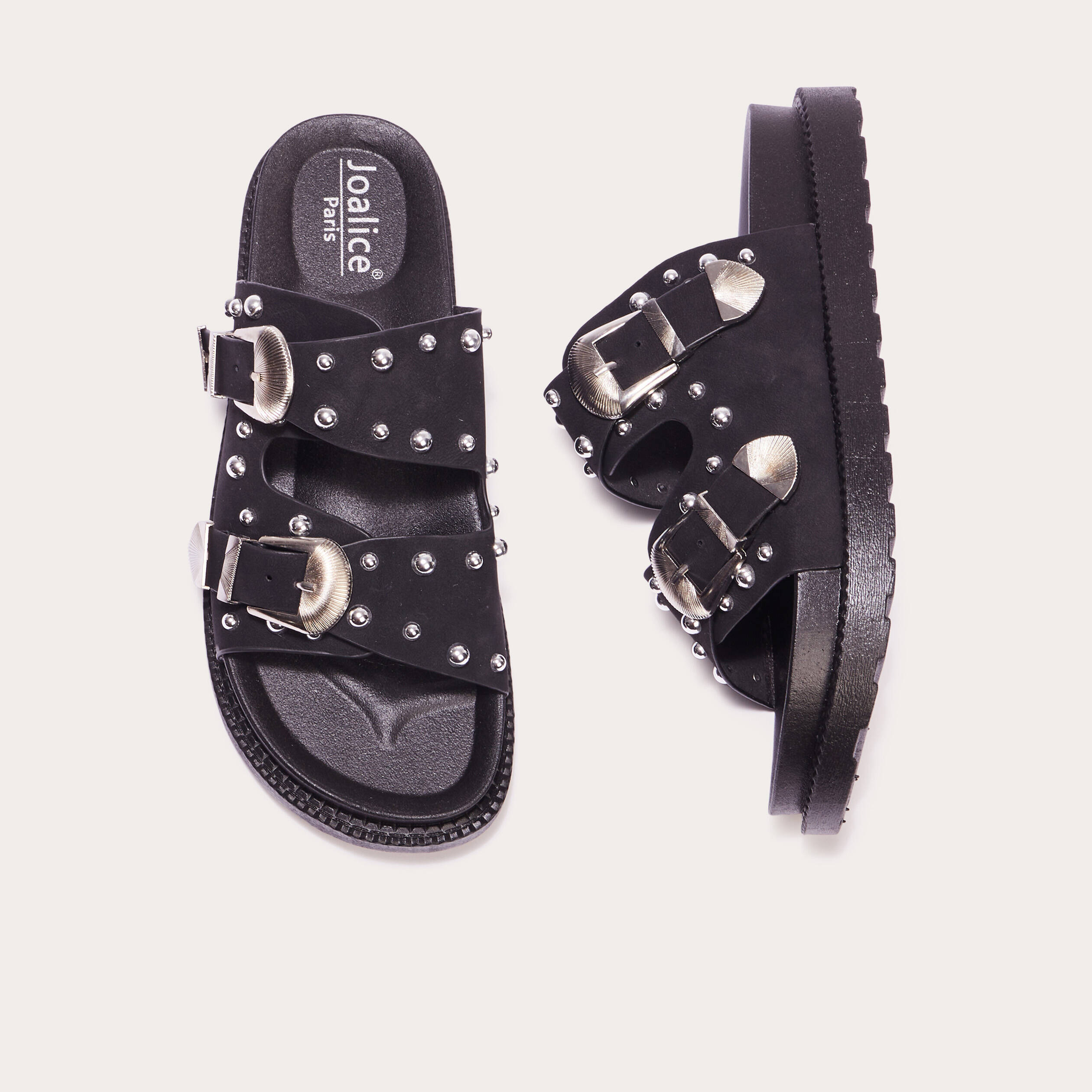 Sandales plates cloutées noir femme