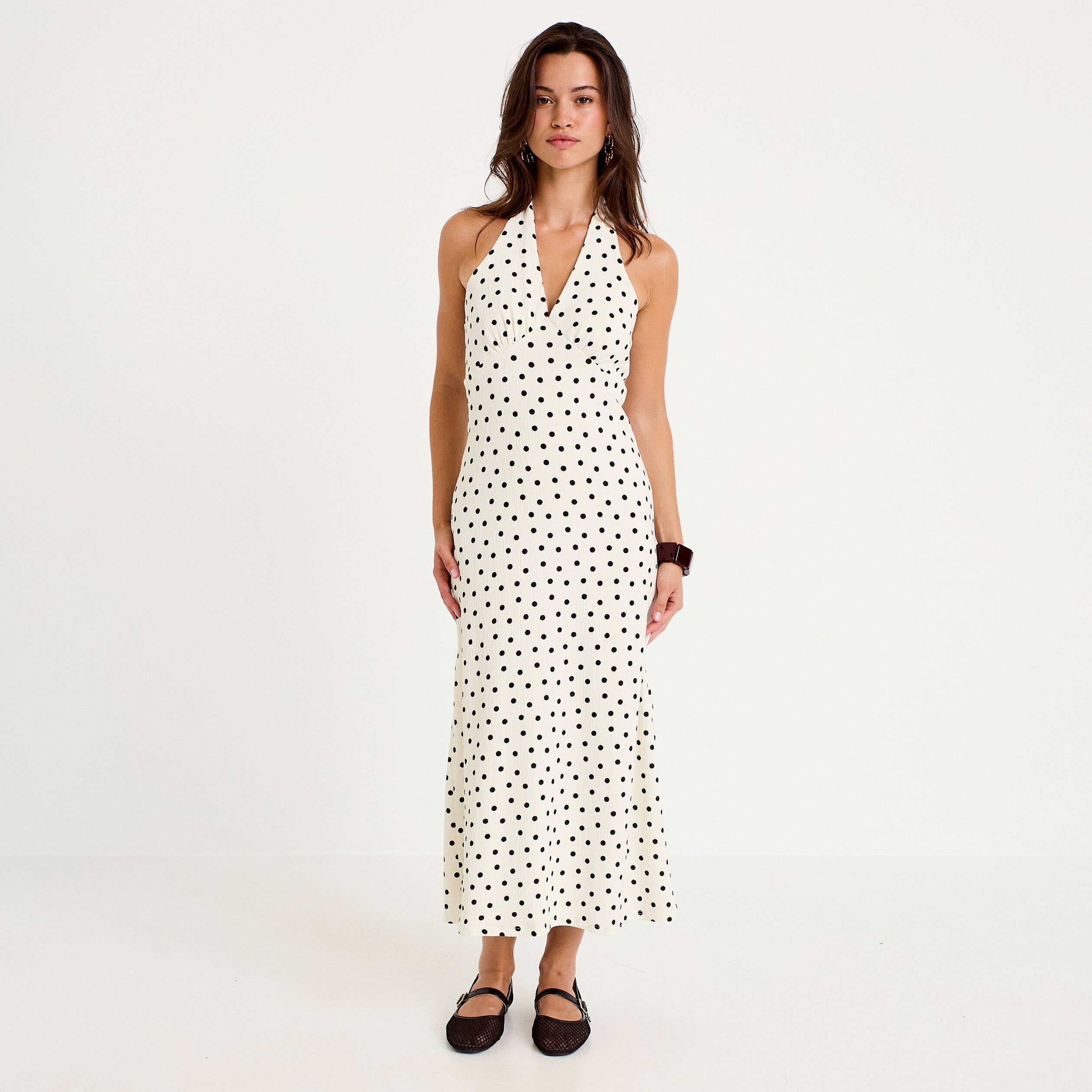 Robe &eacute;vas&eacute;e 3/4 sans manches col v beige clair femme