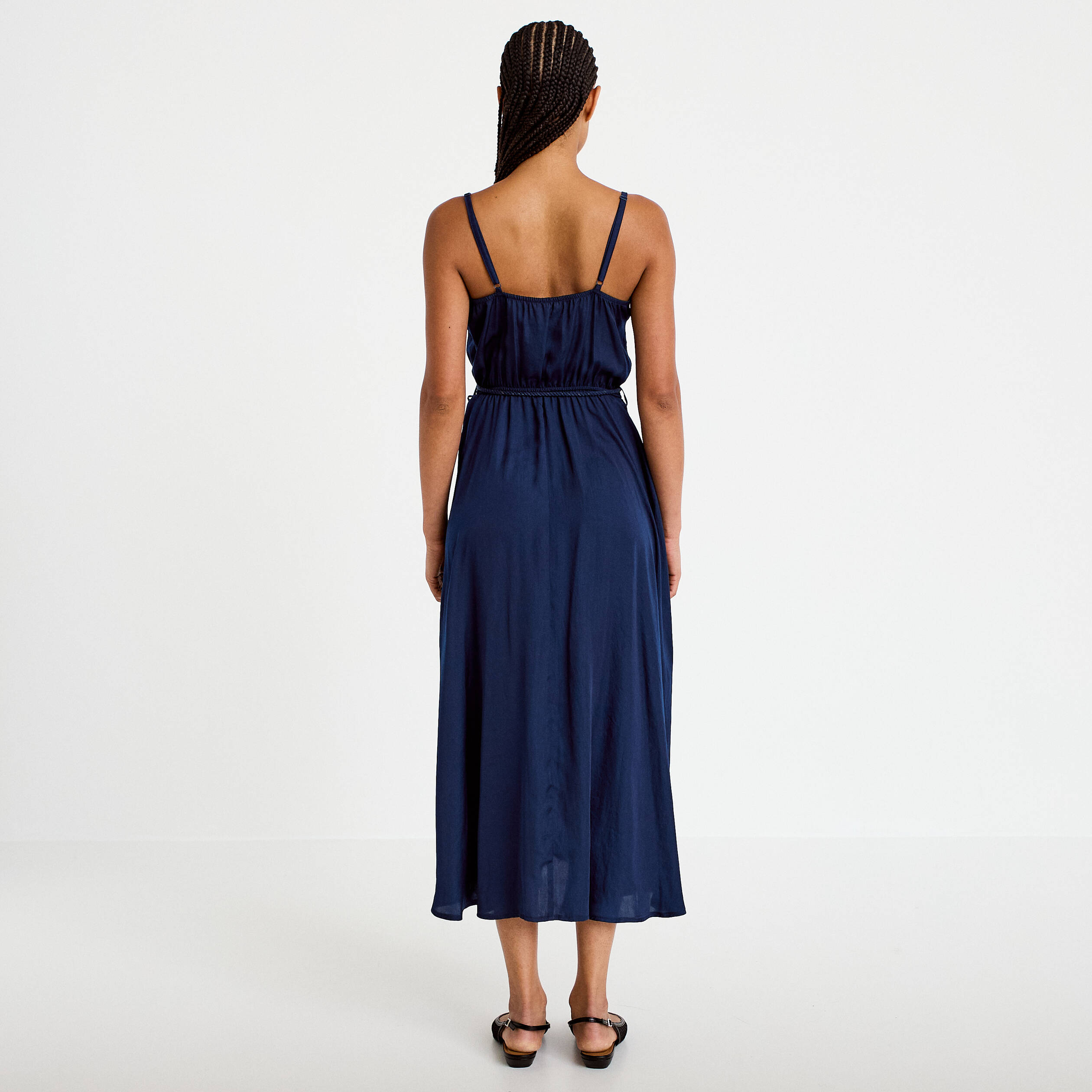 Robe longue &eacute;vas&eacute;e col v bretelles bleu marine femme