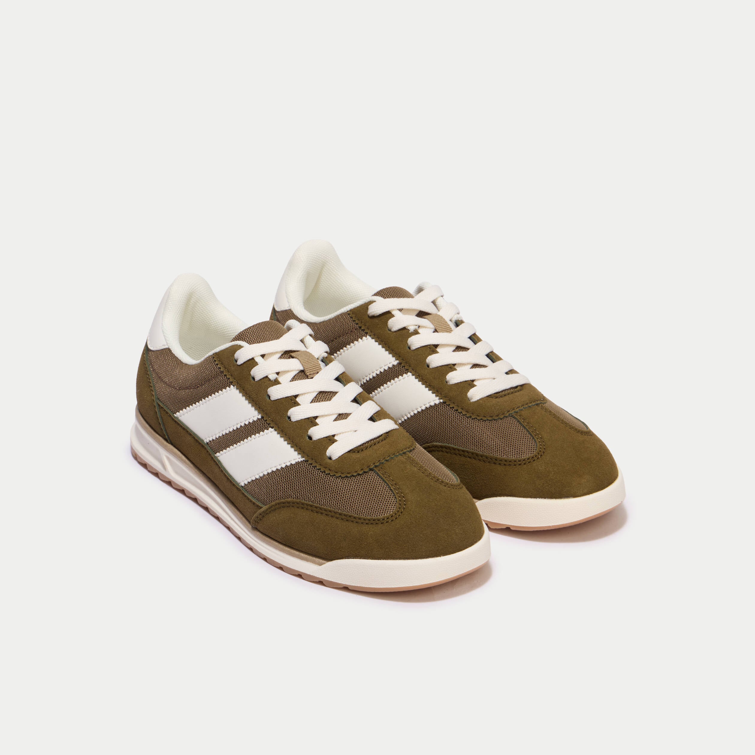 Basket aspect daim vert kaki femme
