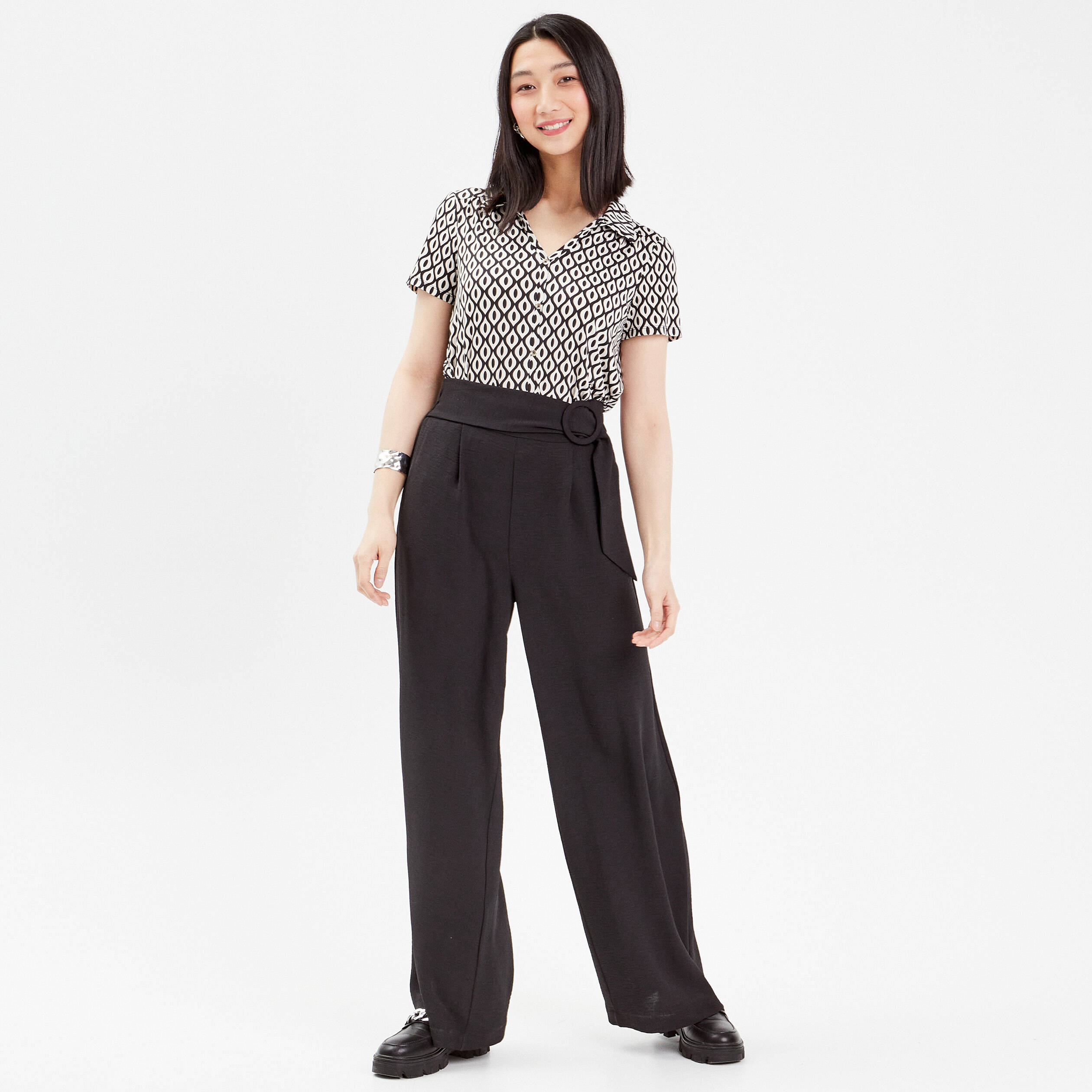 blouse manches courtes noir femme Blouse manches courtes noir femme