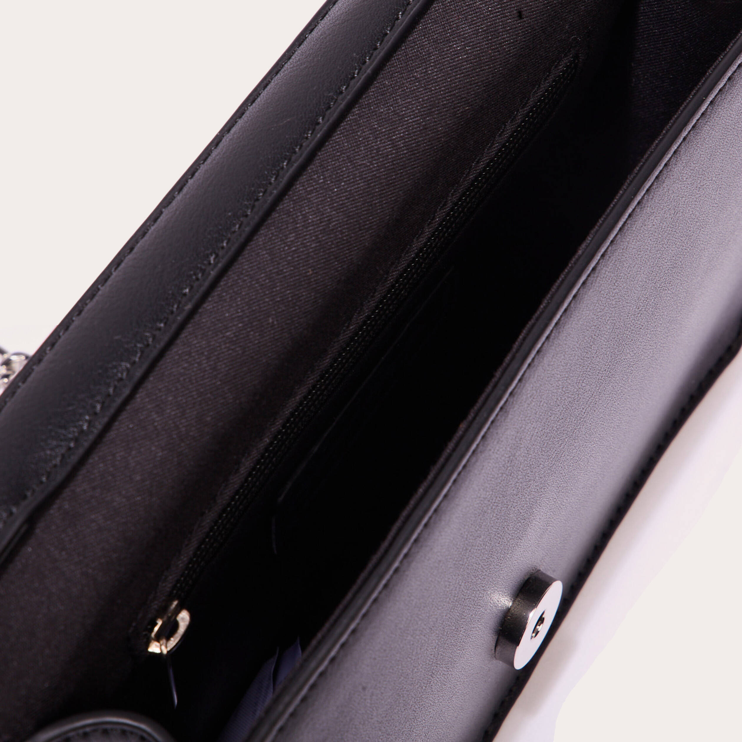 Sac matelasse avec chaine noir femme Vibs