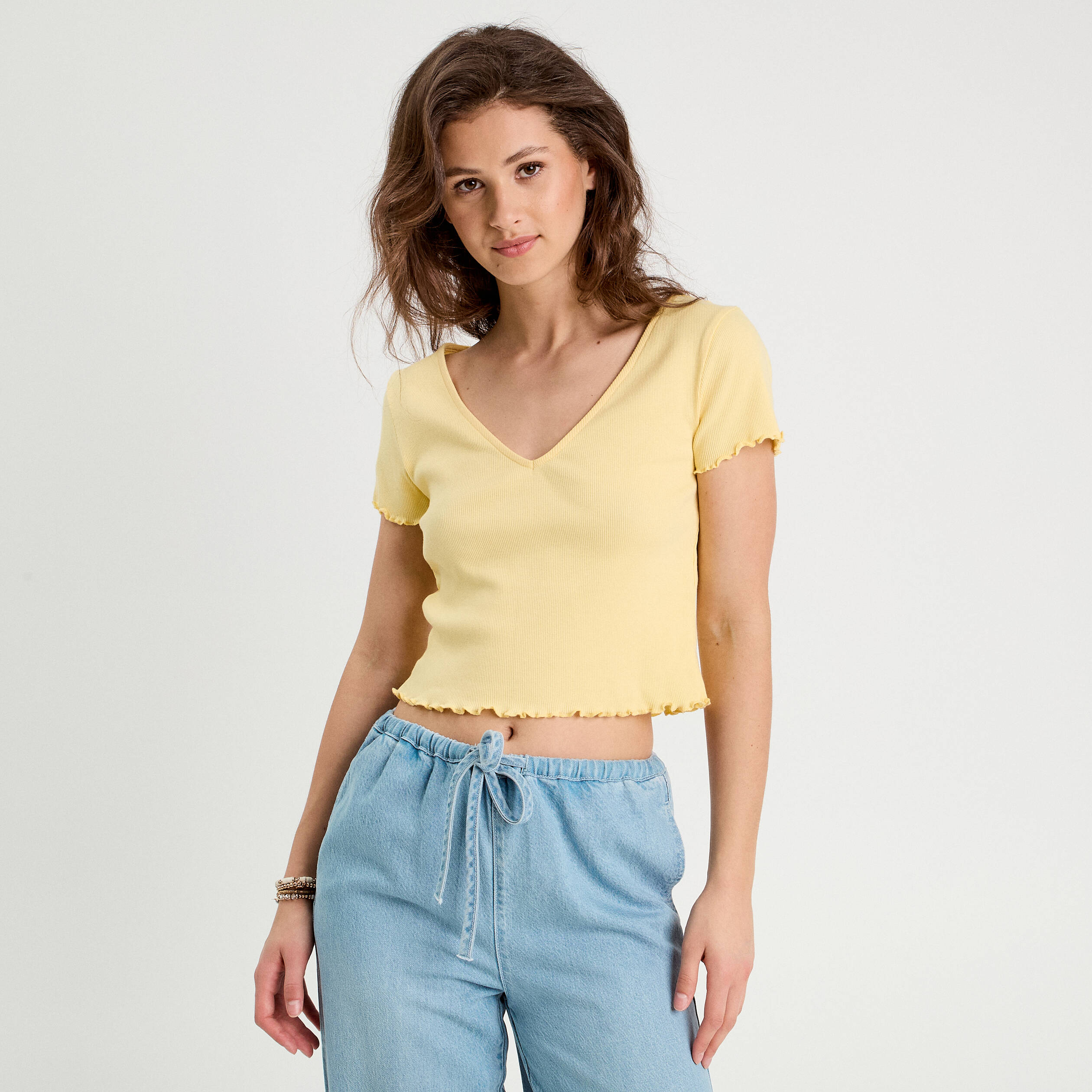 T-shirt côtelé manches courtes jaune clair femme