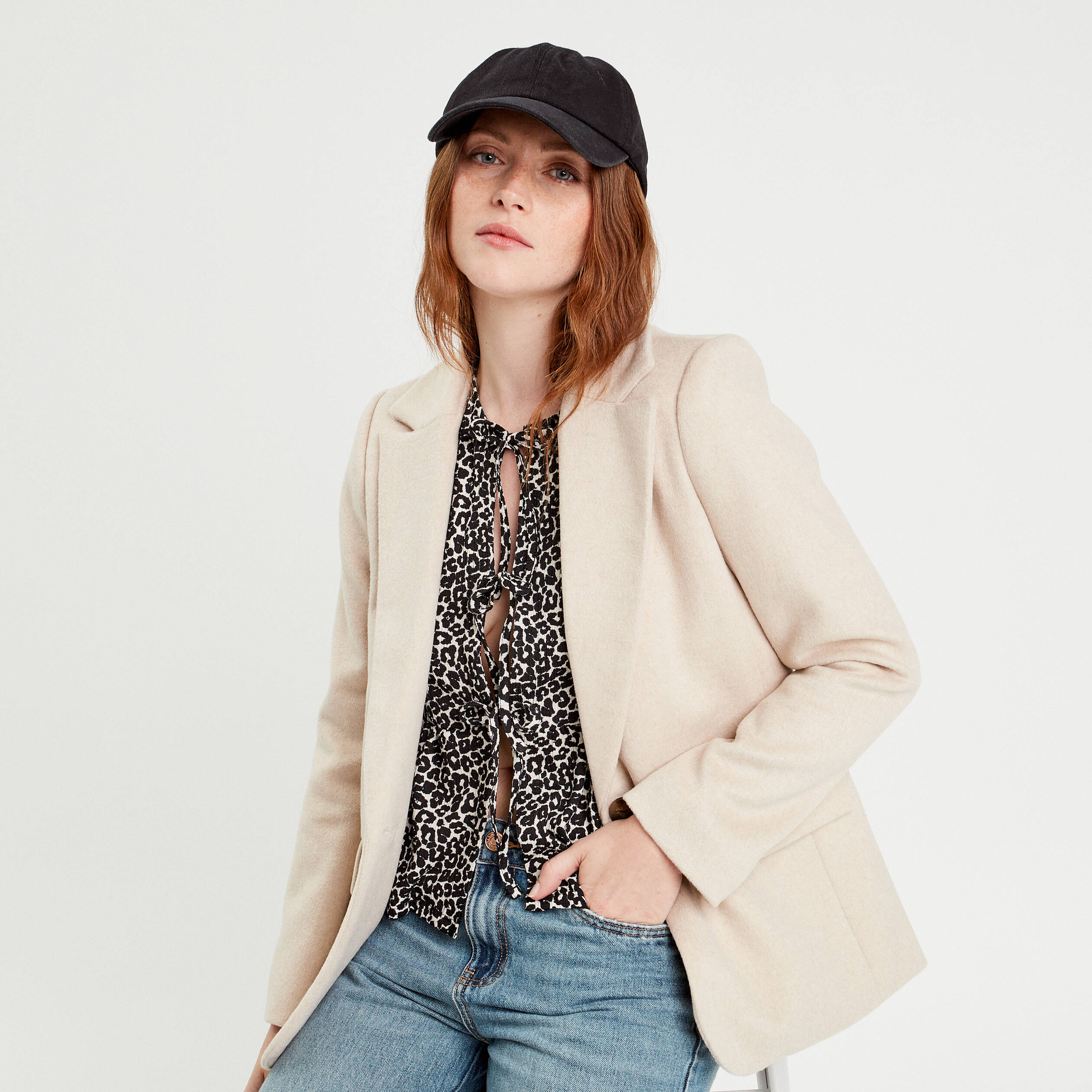 Veste blazer boutonn&eacute;e beige femme
