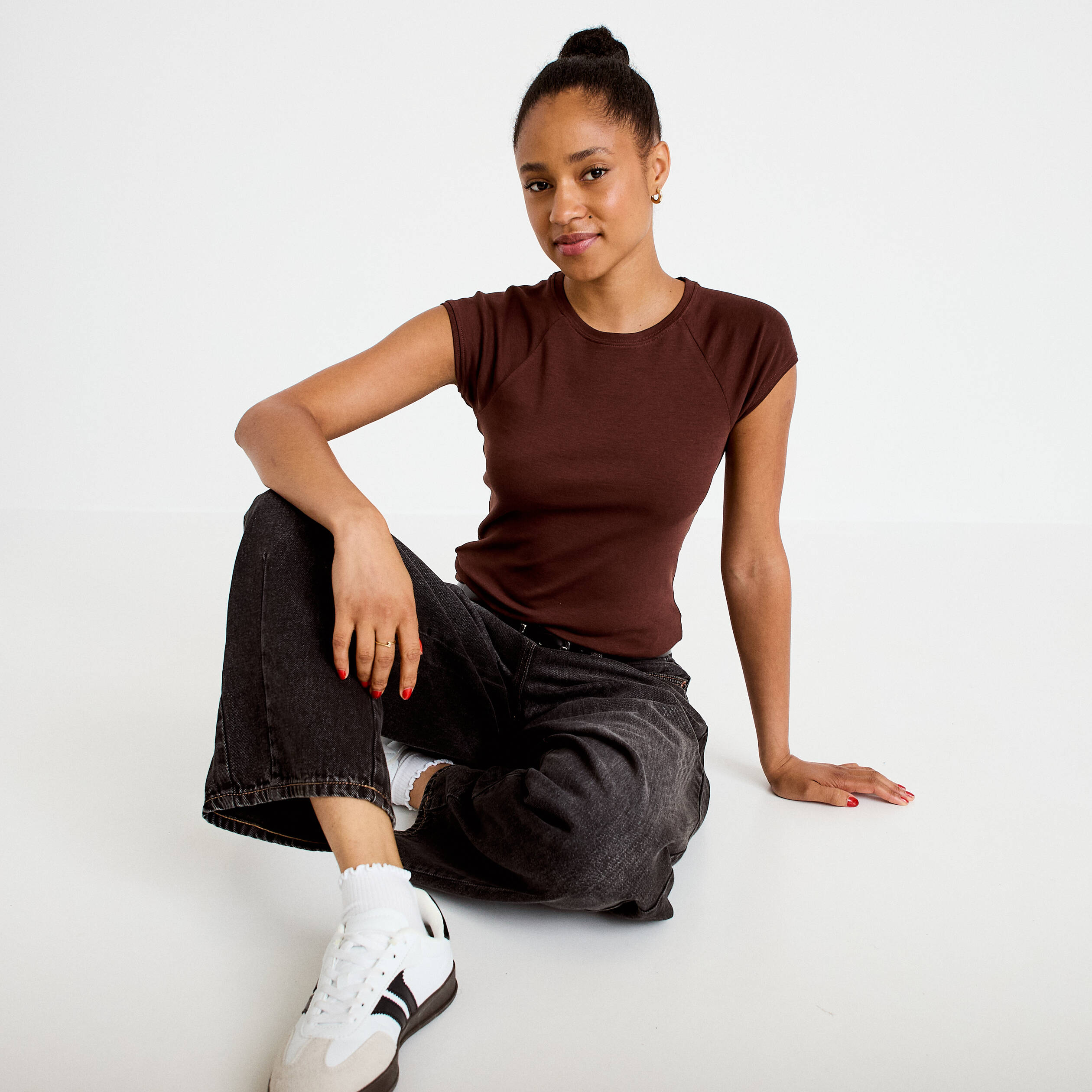 T-shirt manches courtes marron femme