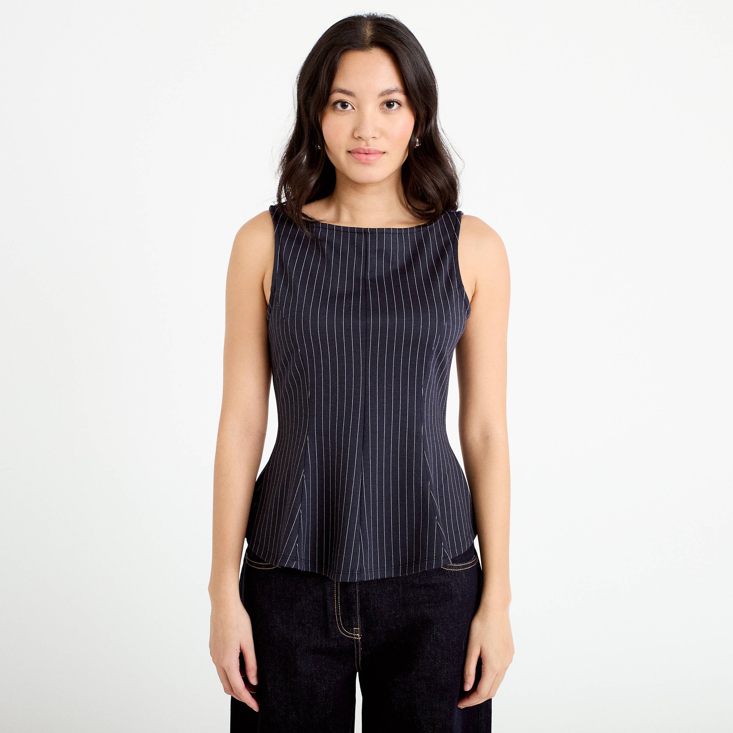 Top p&eacute;plum sans manches col rond bleu femme