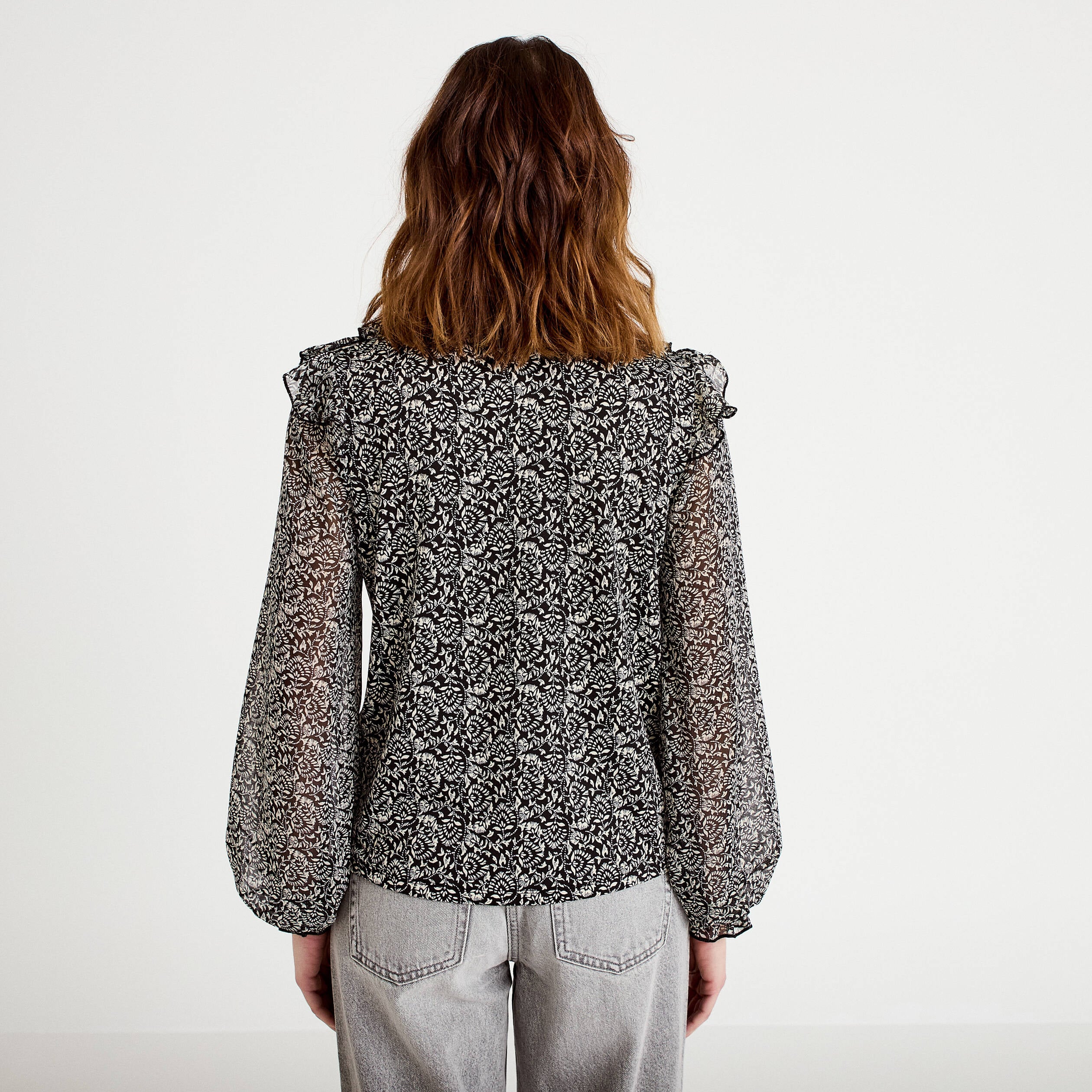 Blouse &agrave; volants noir femme