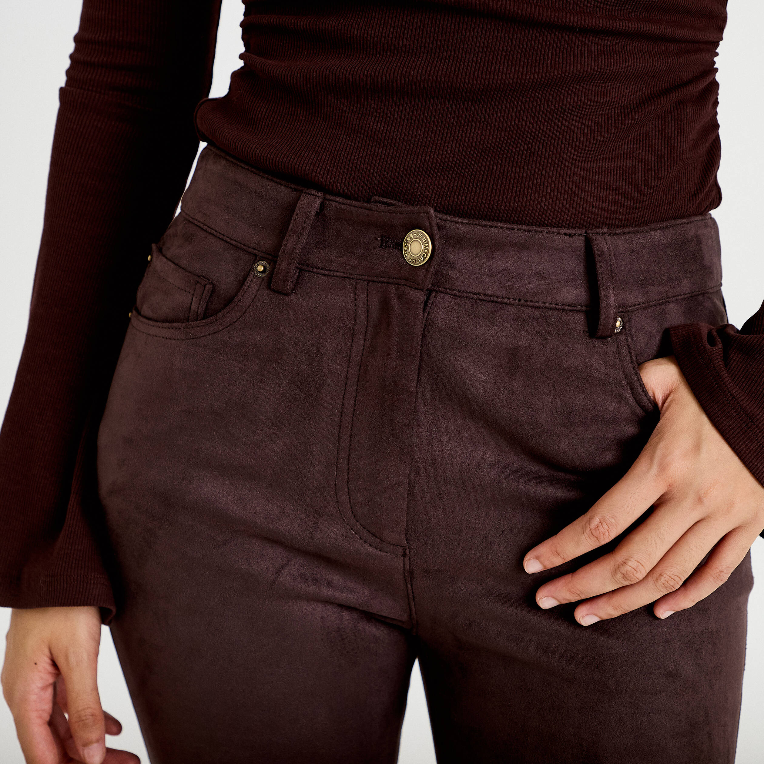 Pantalon bootcut aspect daim marron fonc&eacute; femme