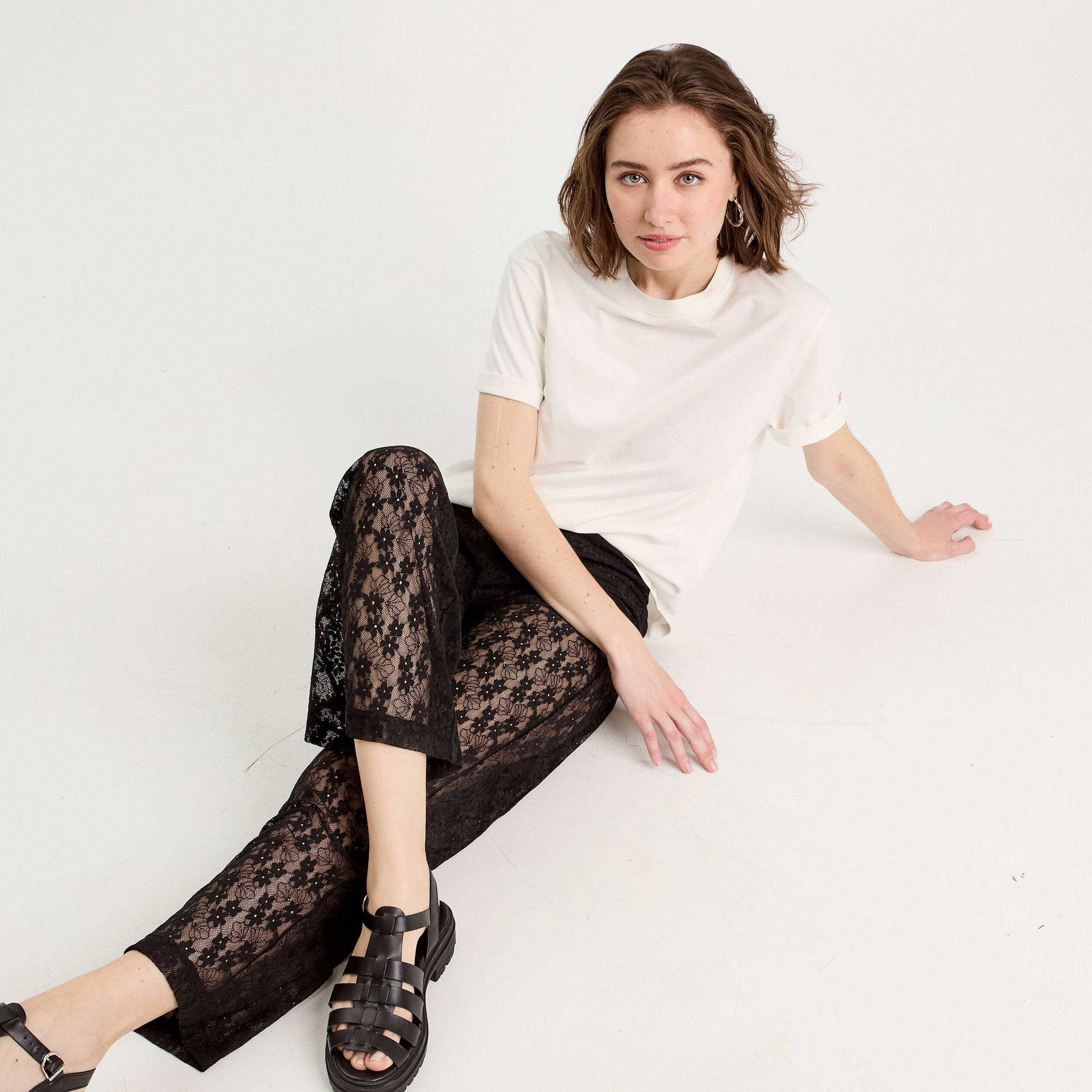 pantalon dentelle large noir femme Pantalon dentelle large noir femme