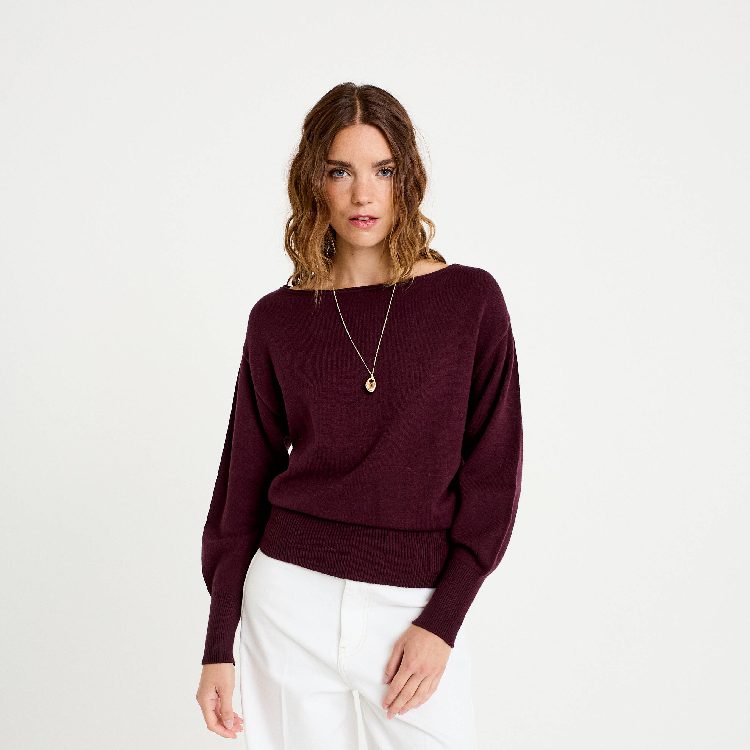 Pull oversize col bateau manches longues prune femme