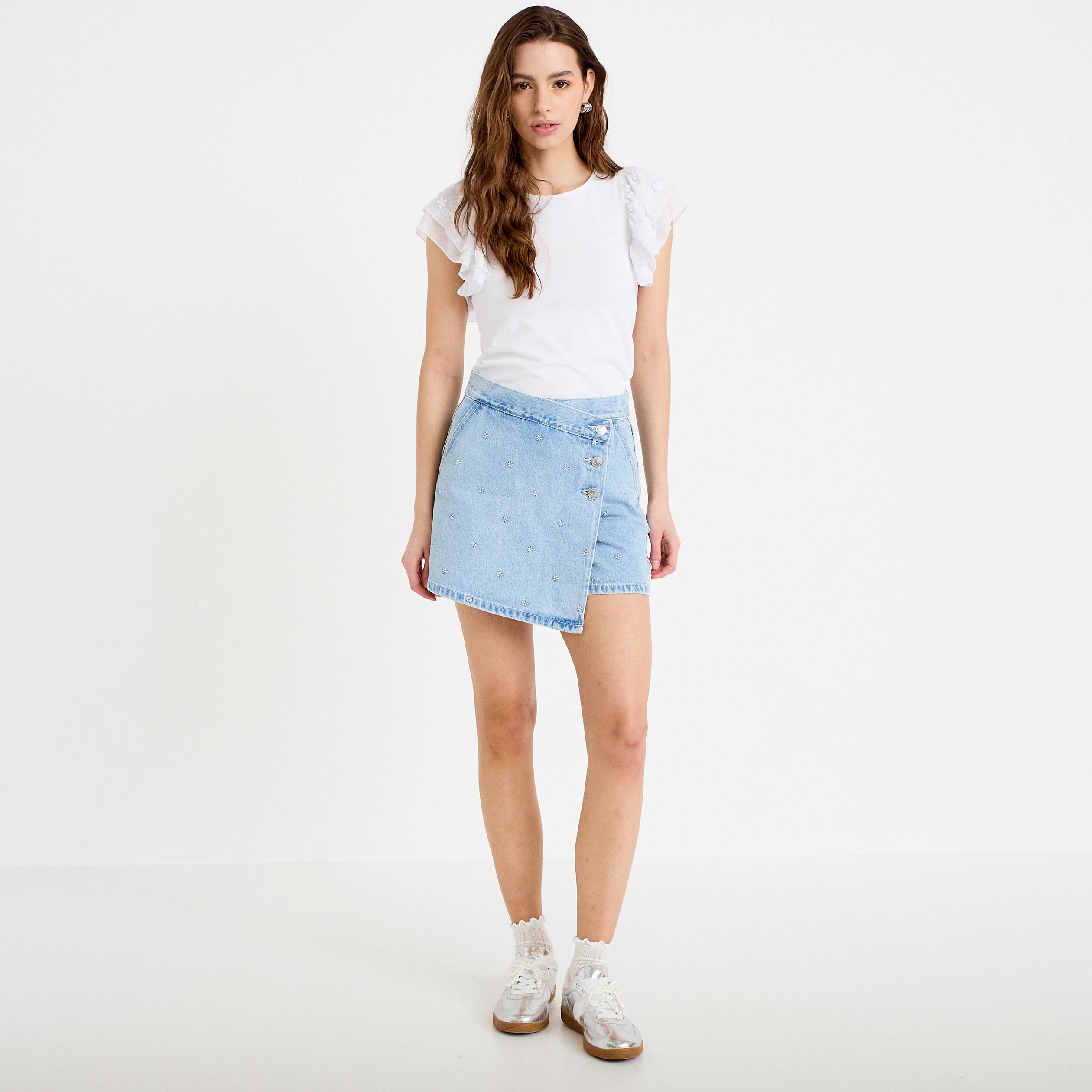 T-shirt ajust&eacute; dentelle col rond blanc femme
