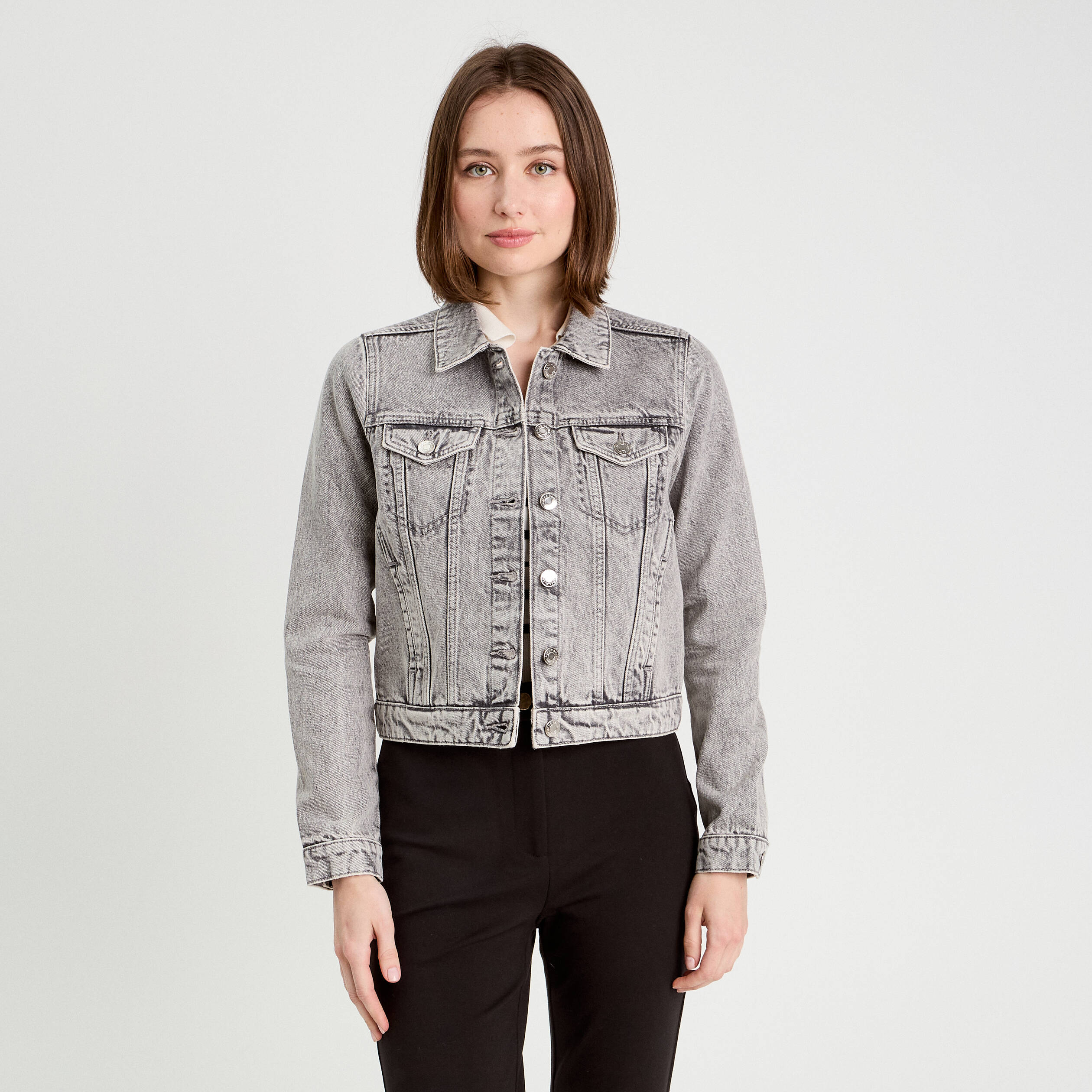 veste boutonnee en jean denim gris femme Veste boutonnée en jean denim gris femme