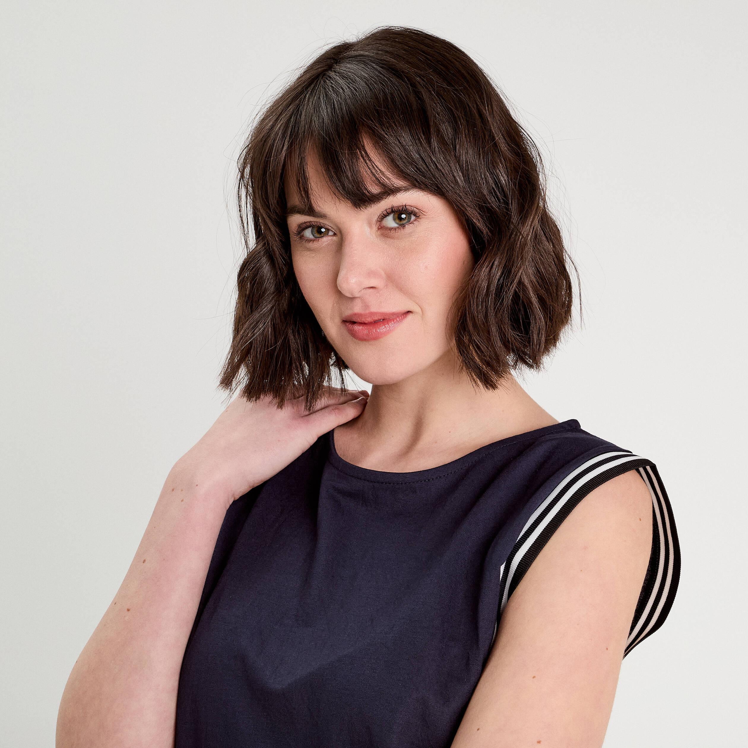 D&eacute;bardeur sans manches bleu marine femme