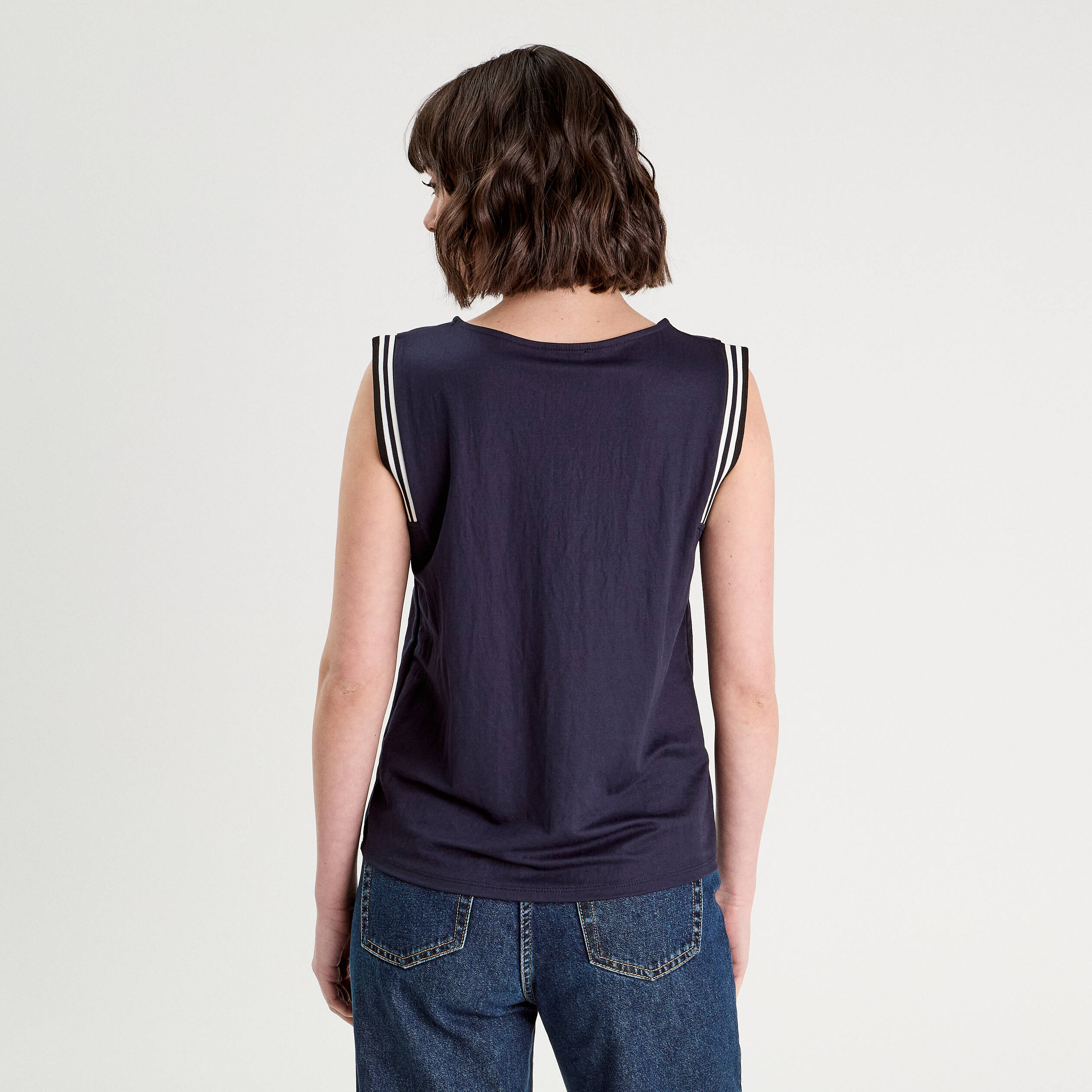 D&eacute;bardeur sans manches bleu marine femme