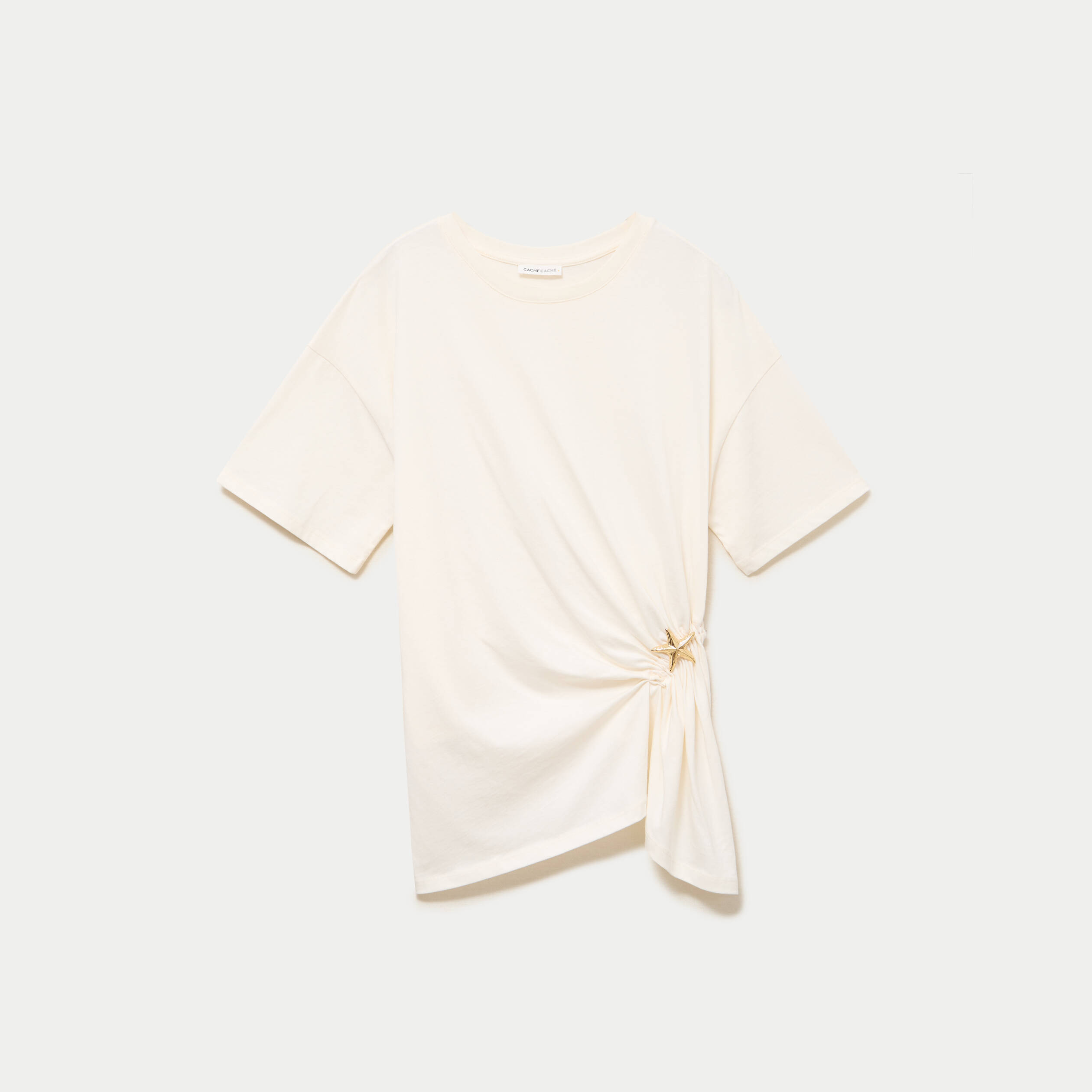 T-shirt &agrave; fronces avec bijou ecru femme