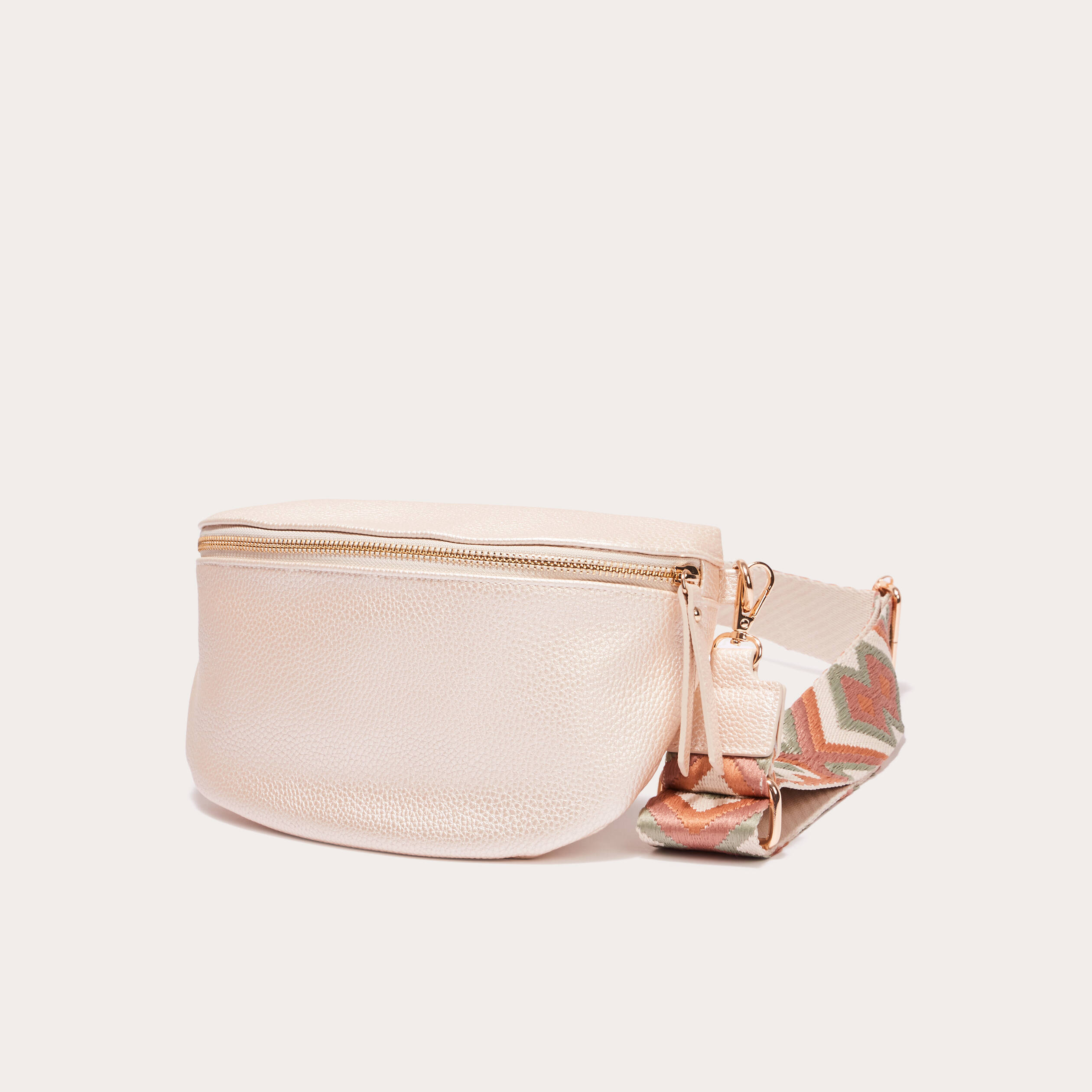 Sac banane en bandouli&egrave;re gris argent femme