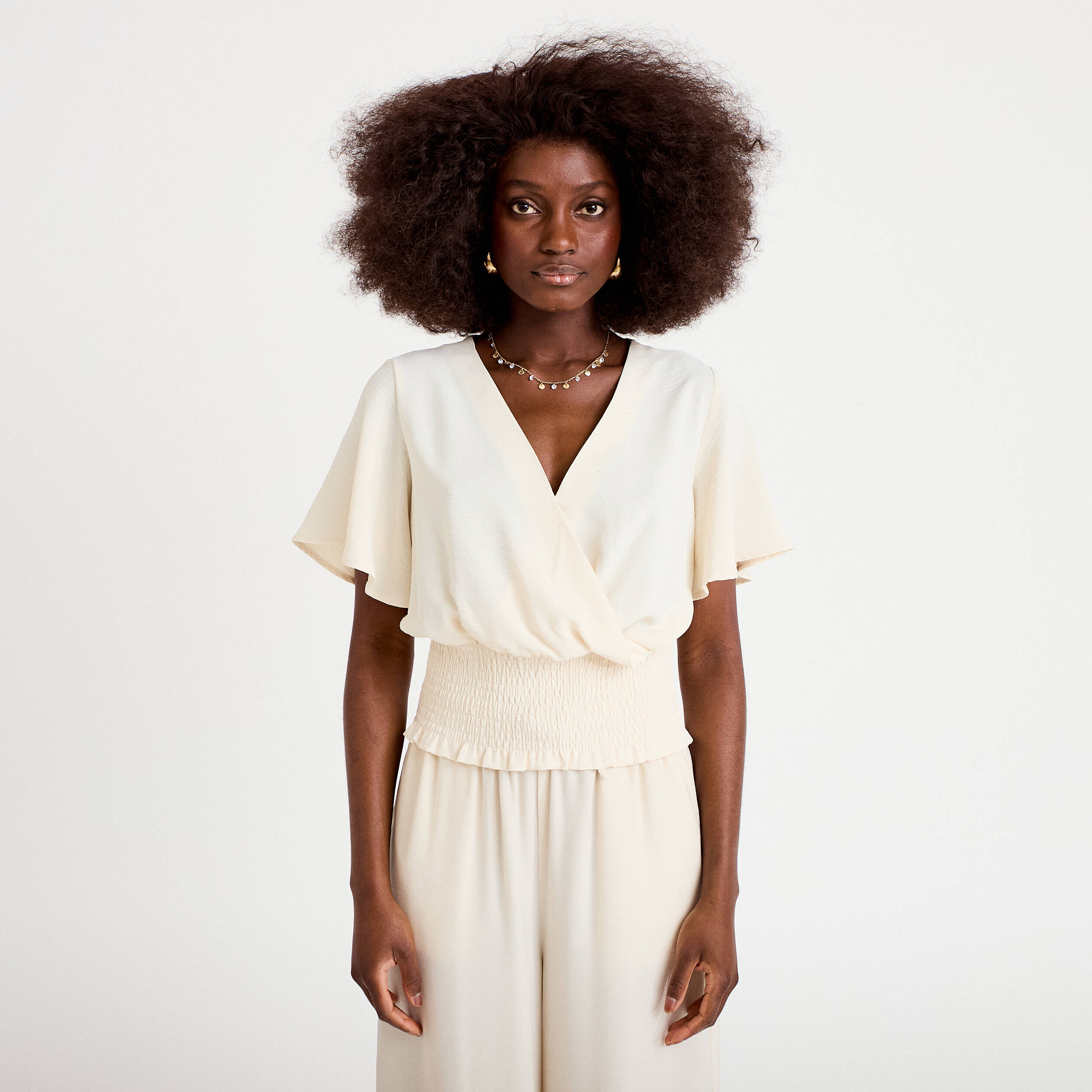 Blouse smock&eacute;e manches courtes ecru femme