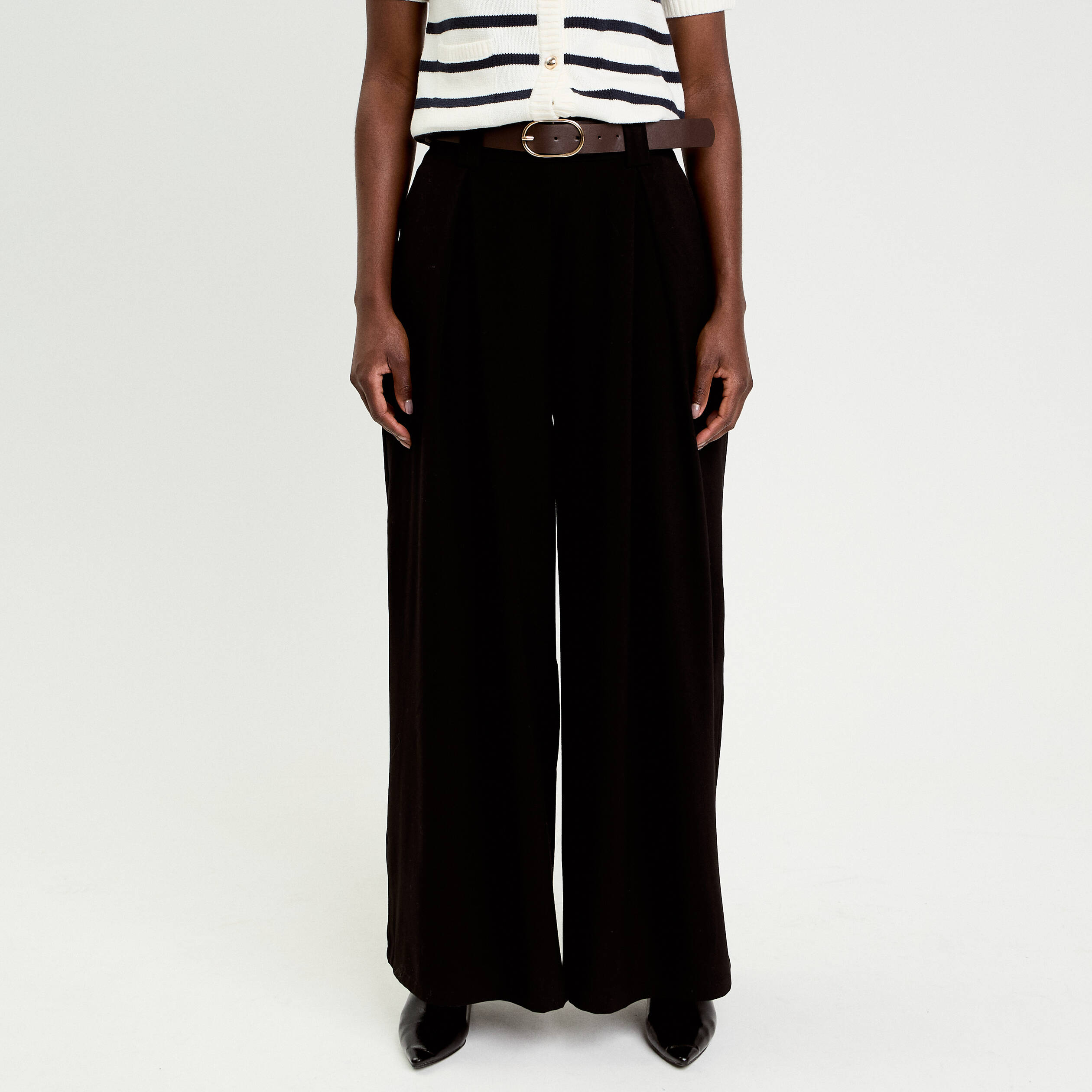 Pantalon large avec ceinture noir femme