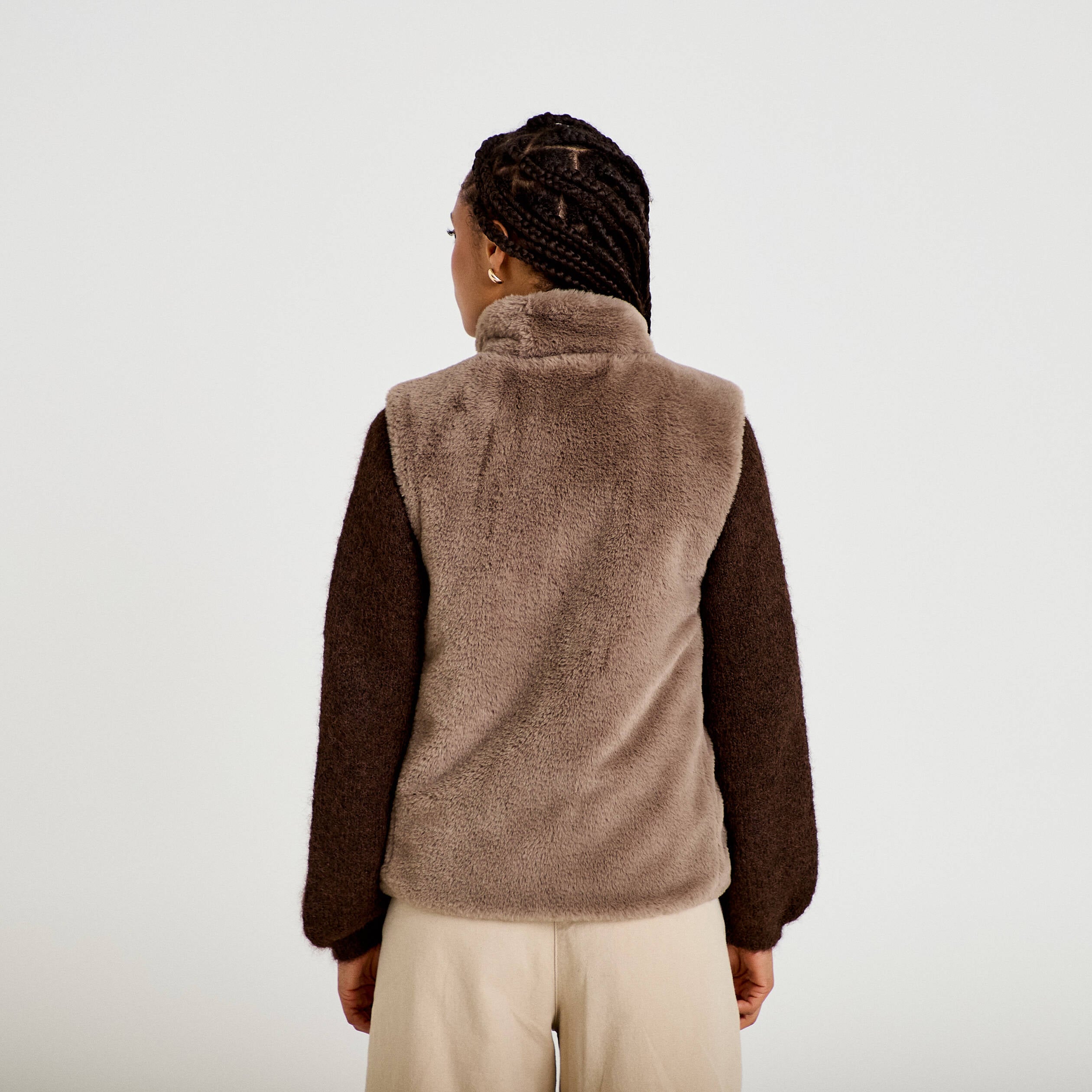 Veste sans manches fermeture zipp&eacute;e taupe femme