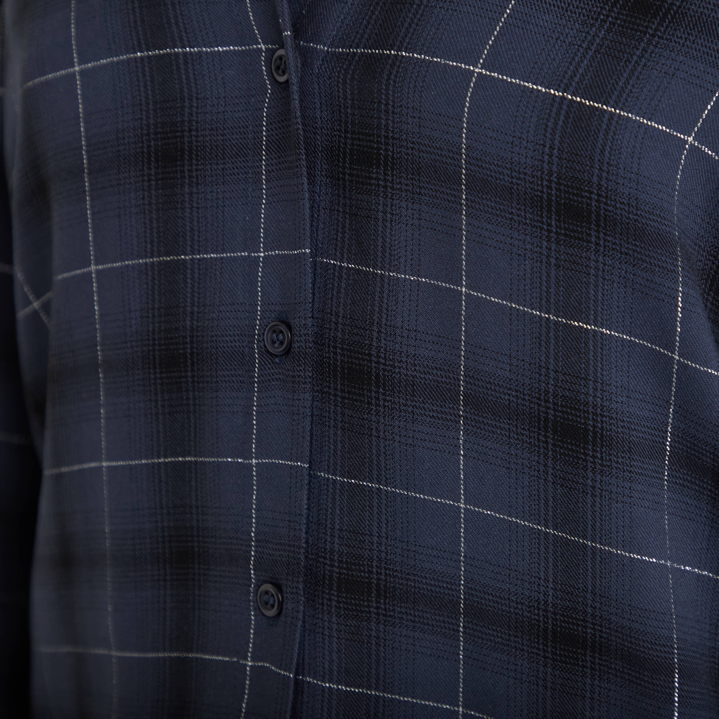 Chemise &agrave; carreaux fils m&eacute;tallis&eacute;s bleu fonc&eacute; femme