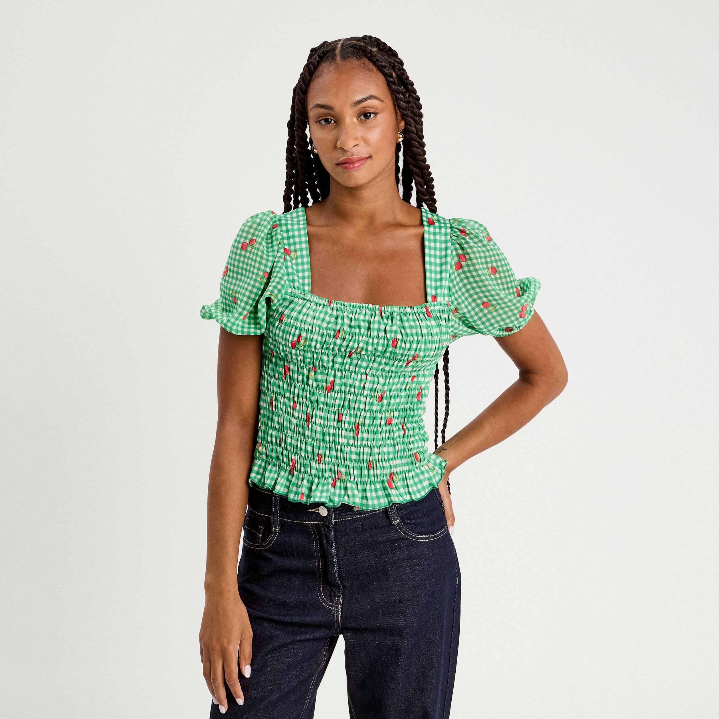 Blouse manches courtes smockée rouge femme