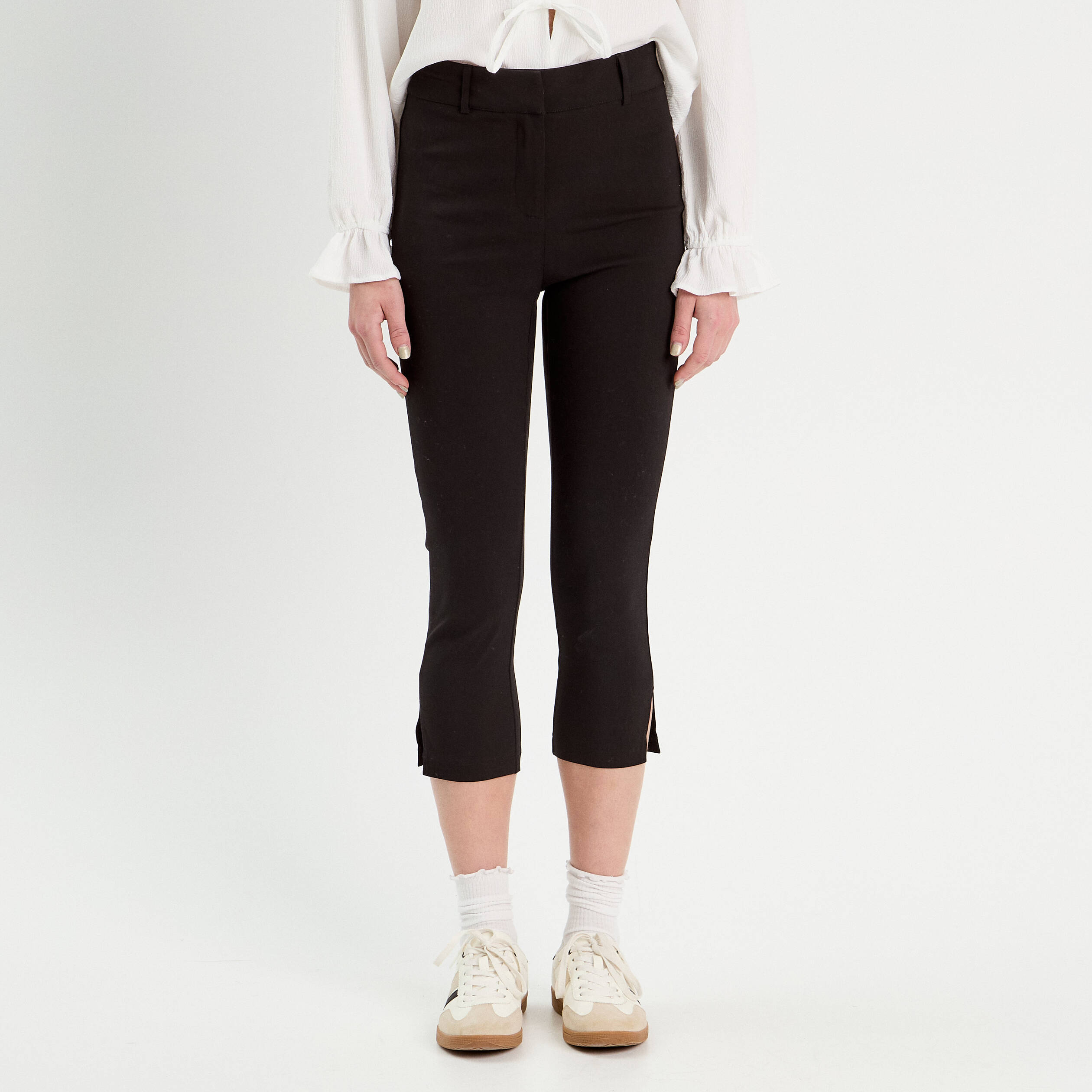 Pantalon capri ajusté 7/8ème noir femme