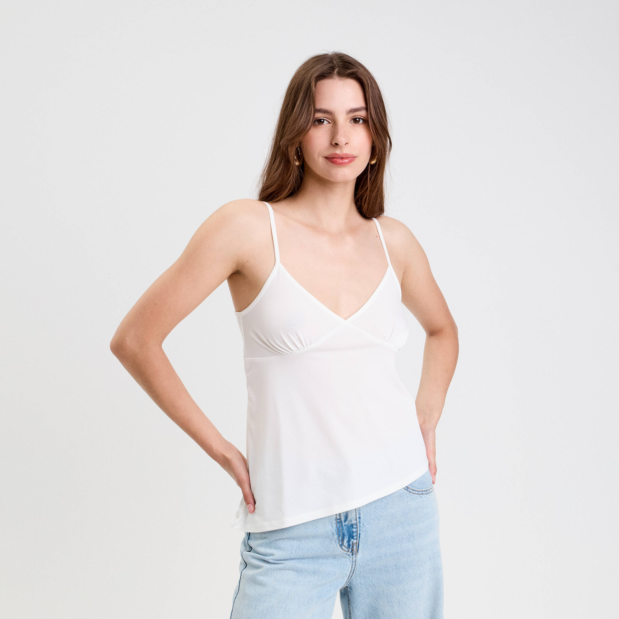 debardeur asymetrique court col v ecru femme Débardeur asymétrique court col v ecru femme