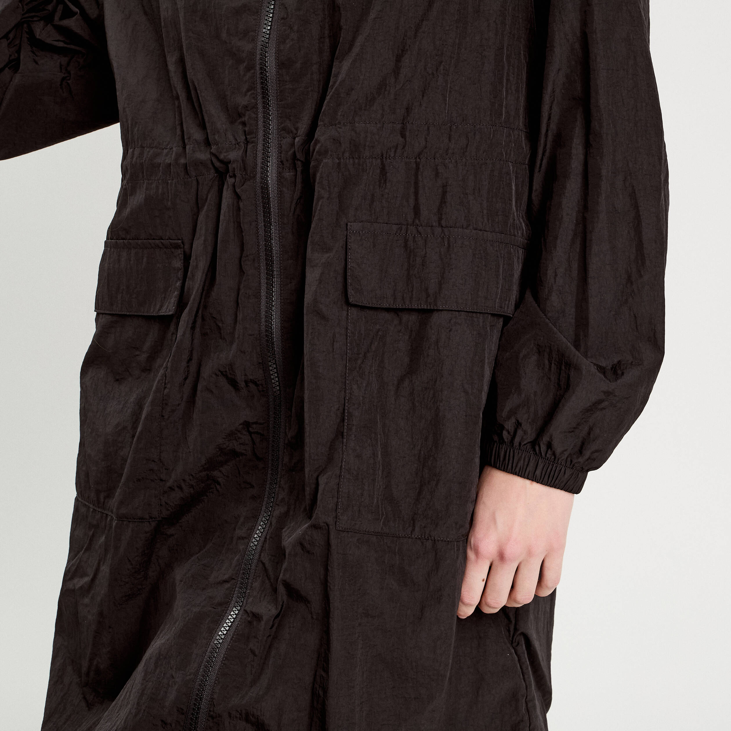 Parka d&eacute;perlante 2-en-1 avec pochette noir femme